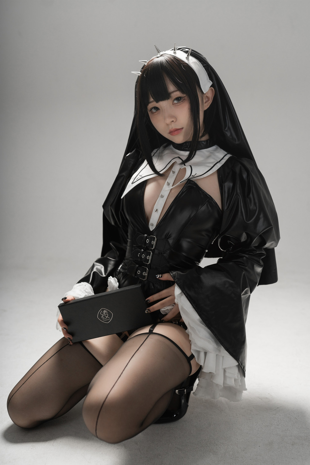 Cosplay 花铃 杀戮修女 24