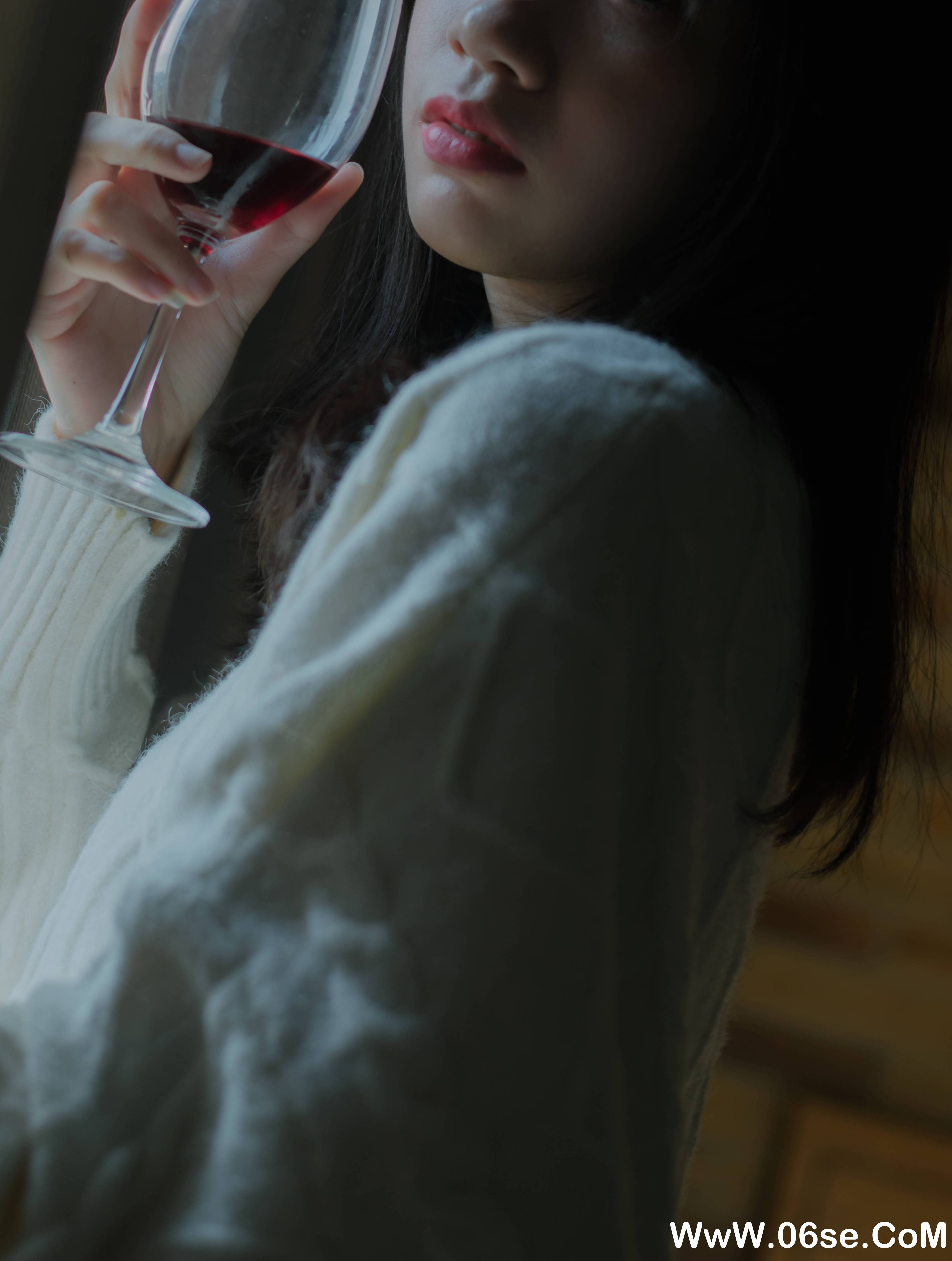 图片[24]-[YITUYU艺图语]2021.07.30 他不爱我 晓君[31+1P／245MB]-六色网