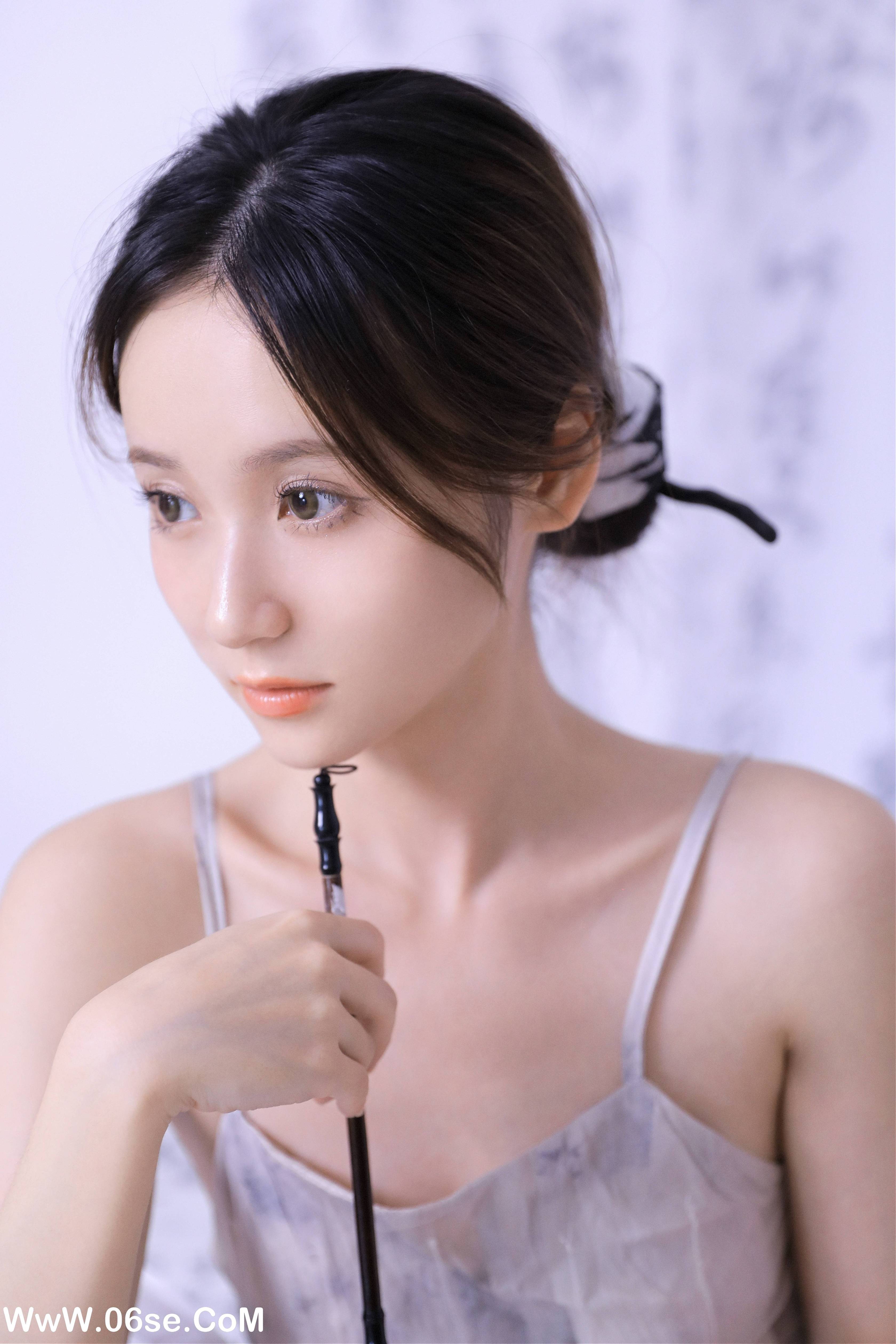 图片[5]-[YITUYU艺图语]2022.11.12 坐看闲庭听书语 不爱奶糖[25+1P／222MB]-六色网