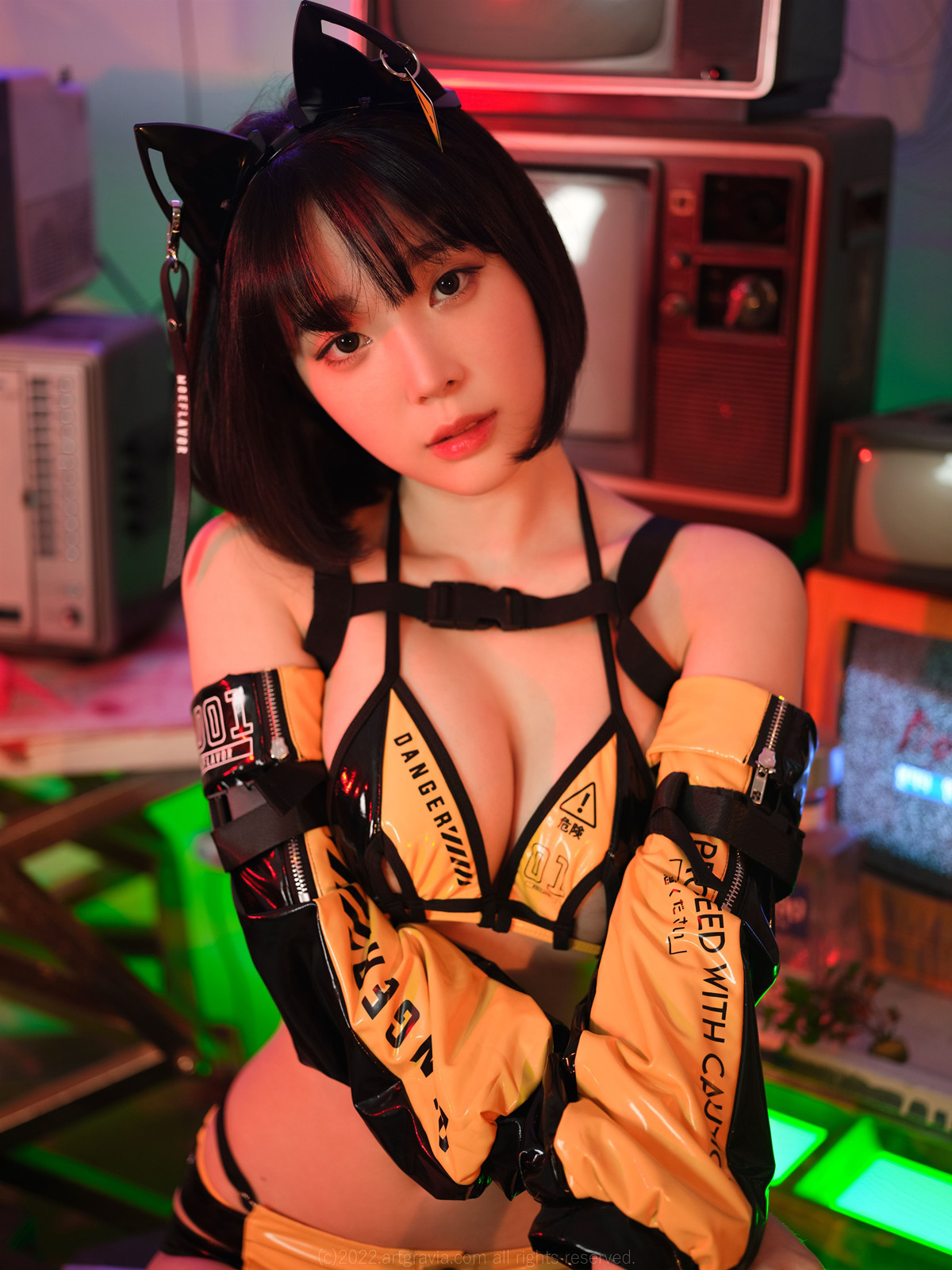 Kang Inkyung 강인경, ArtGravia VOL.407 Photobook Set.01 17