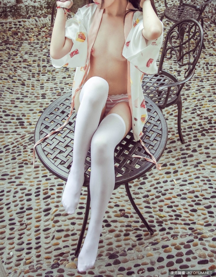 [一只雲燒] Cosplay Crimson Maid 緋紅女僕 79