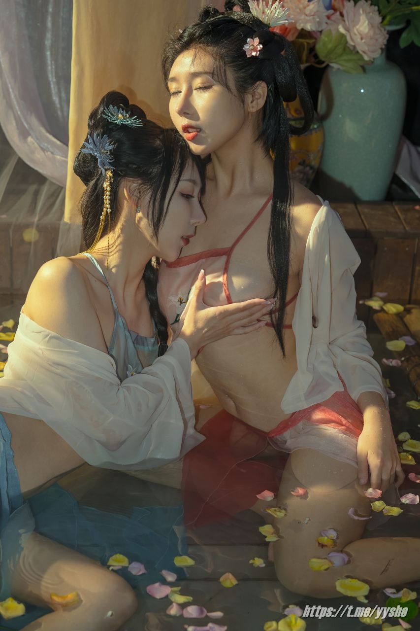 云溪溪 - 奶桃 水池 [42P+1V] 19