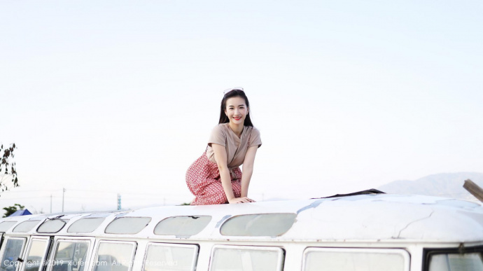 [Image: 19541f8917eaaa87a2bea.jpg]