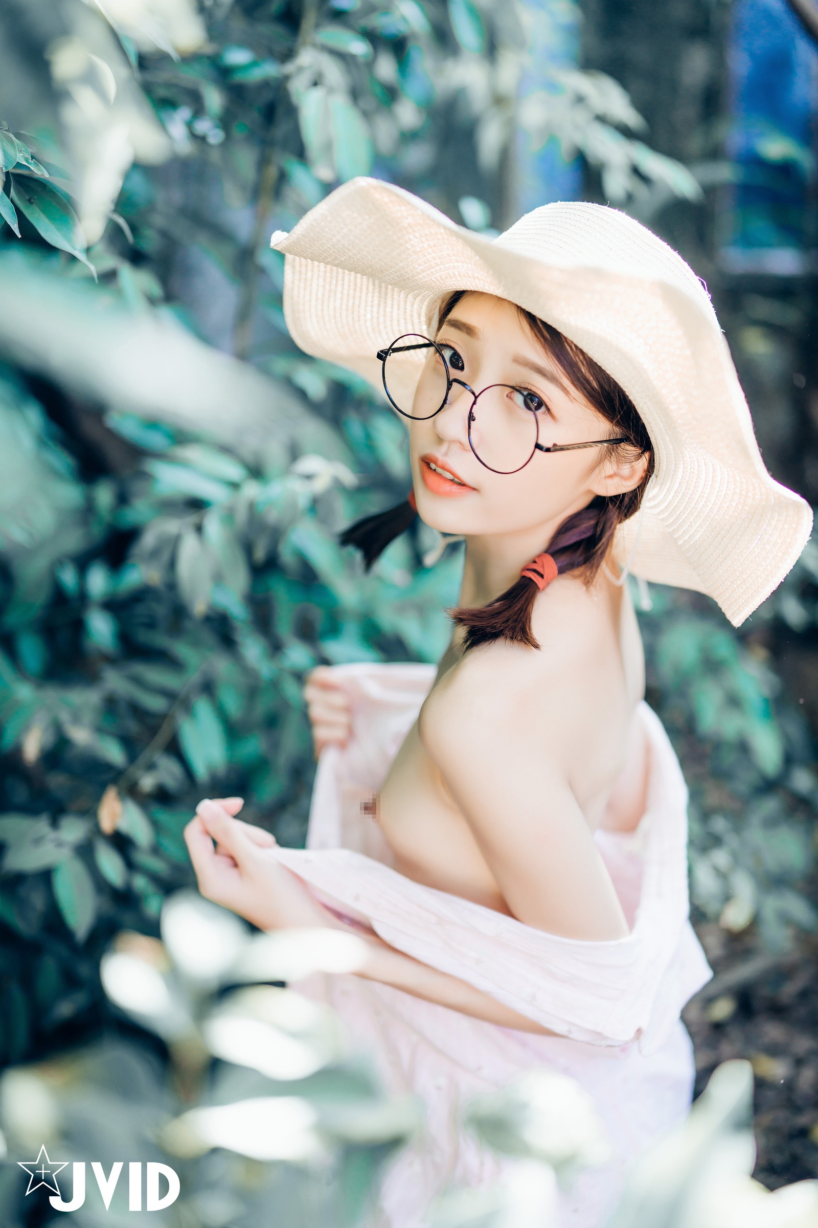 JVID -抓精虫的小女孩-妍妍 15