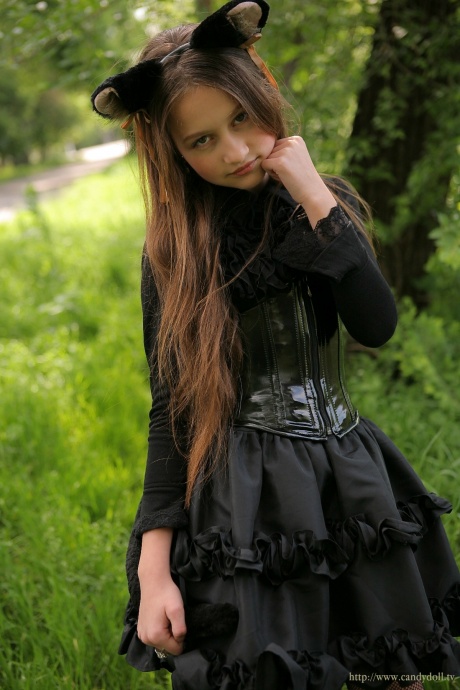 [Image: 196a2668d377cf7cf0e3e.jpg]