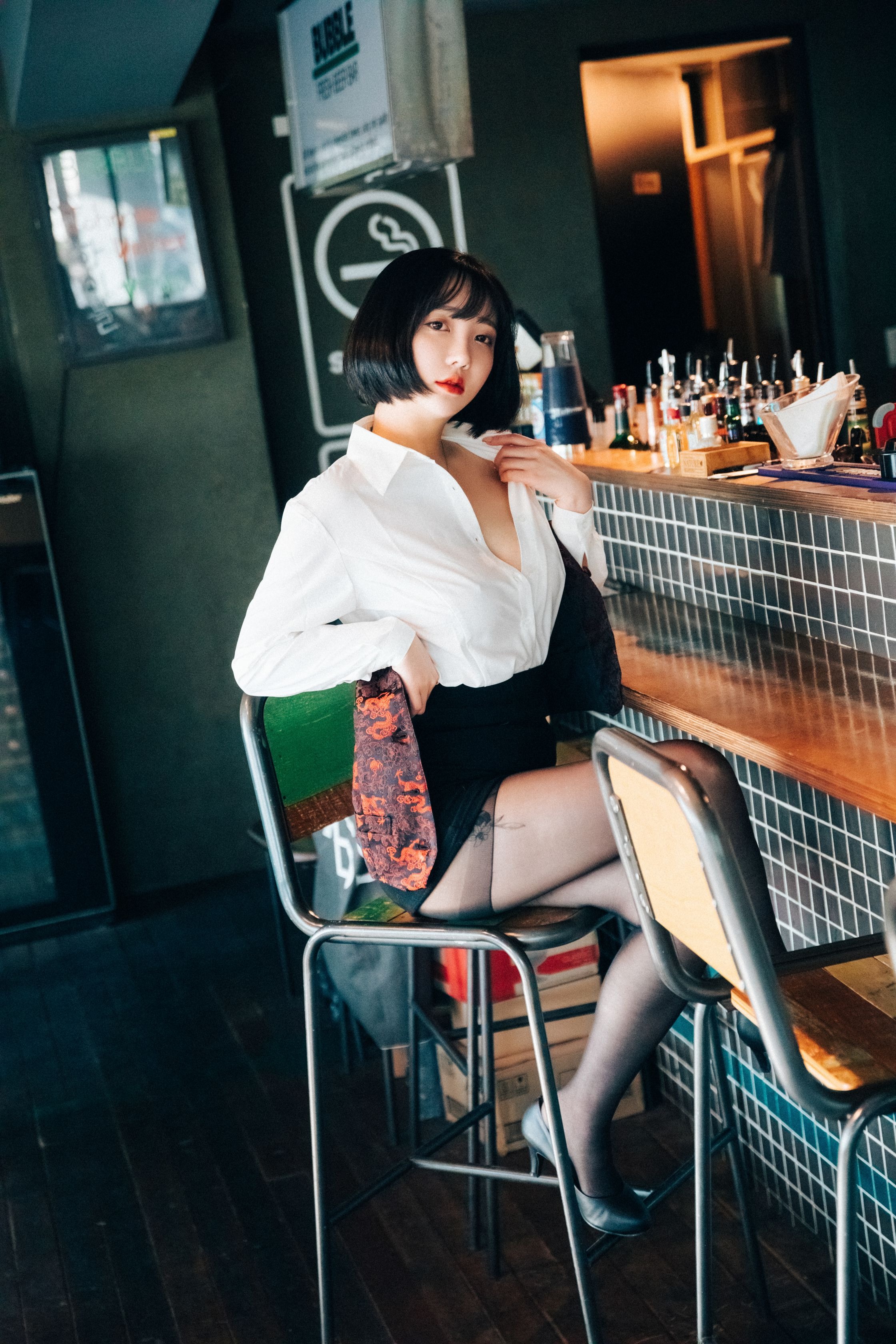孙乐乐 - [Loozy] Son Ye-Eun (손예은) - Tainted Love Bar 30