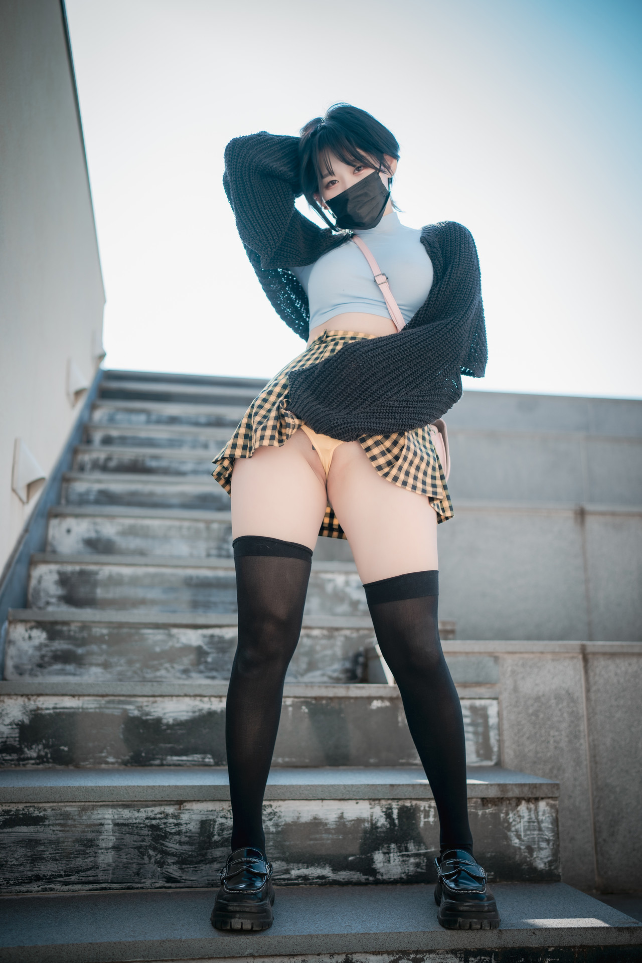 ZIA.Kwon 권지아, [DJAWA] Early Spring Walk in March Set.02 32