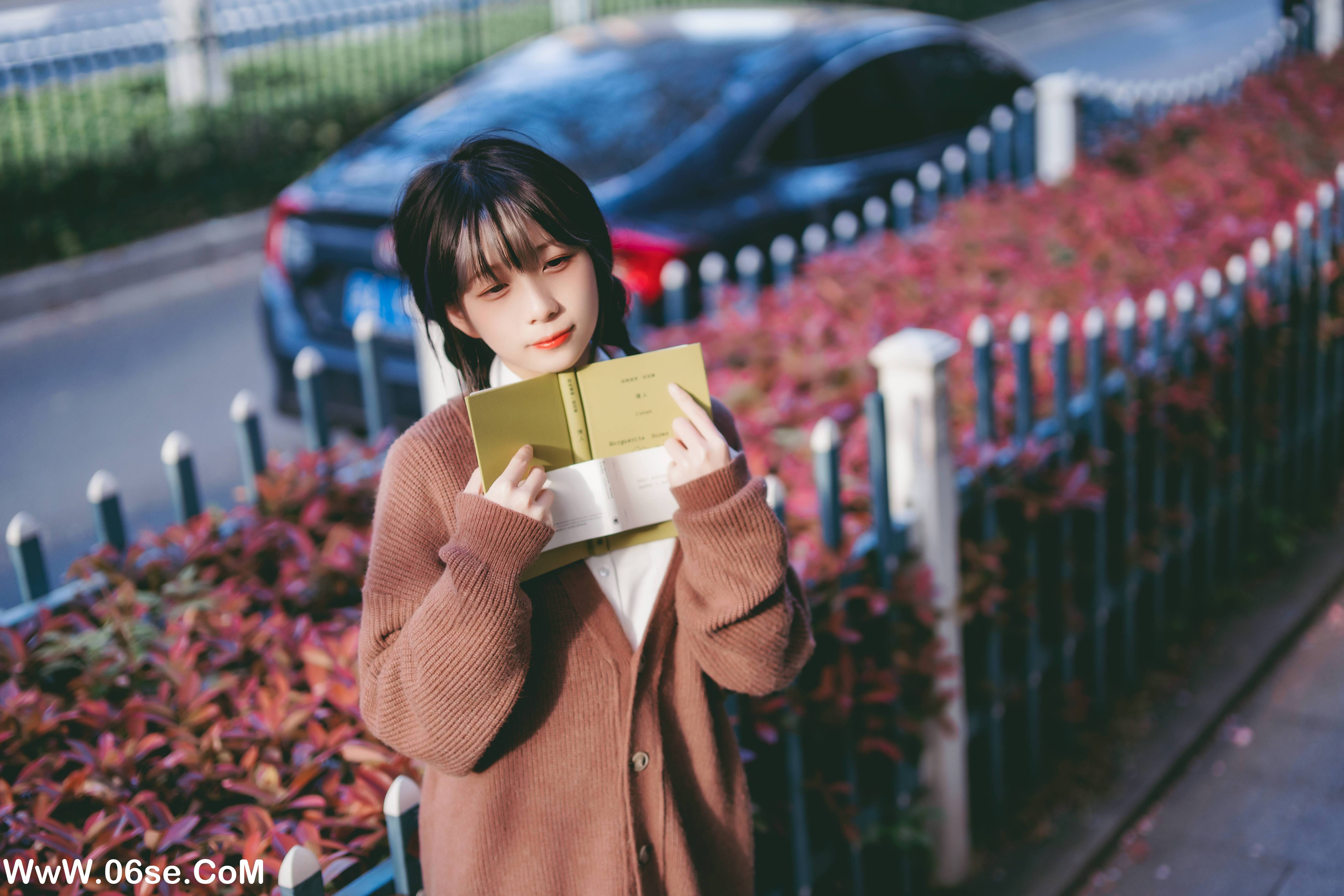 图片[26]-[YITUYU艺图语]2022.06.24 想和你一起在四月吹春风 清青琴玖[26P-560.5M]-六色网