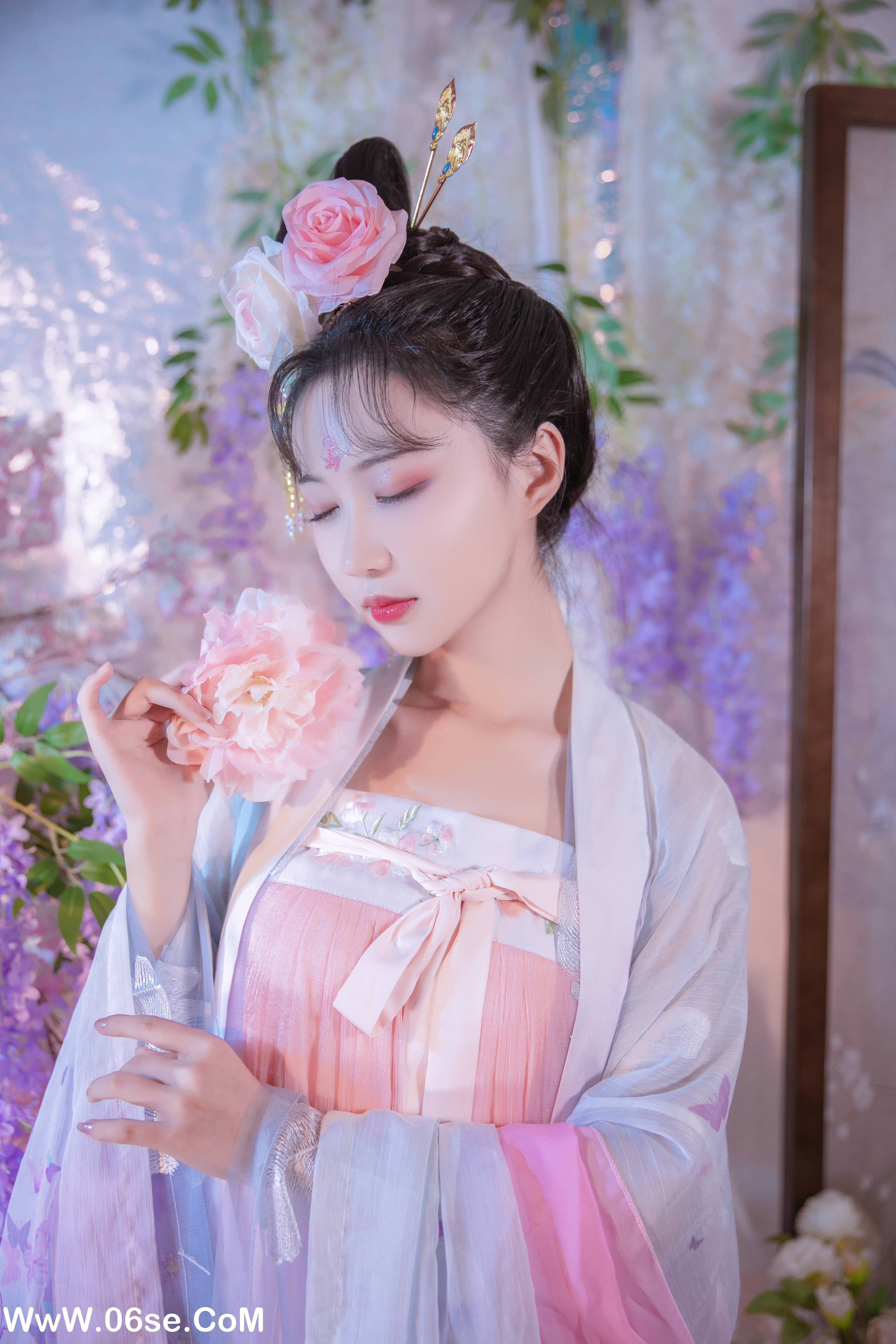 图片[23]-[YITUYU艺图语]2022.11.08 雨霖铃 -绮罗生的小苏苏-[26+1P／392MB]-六色网