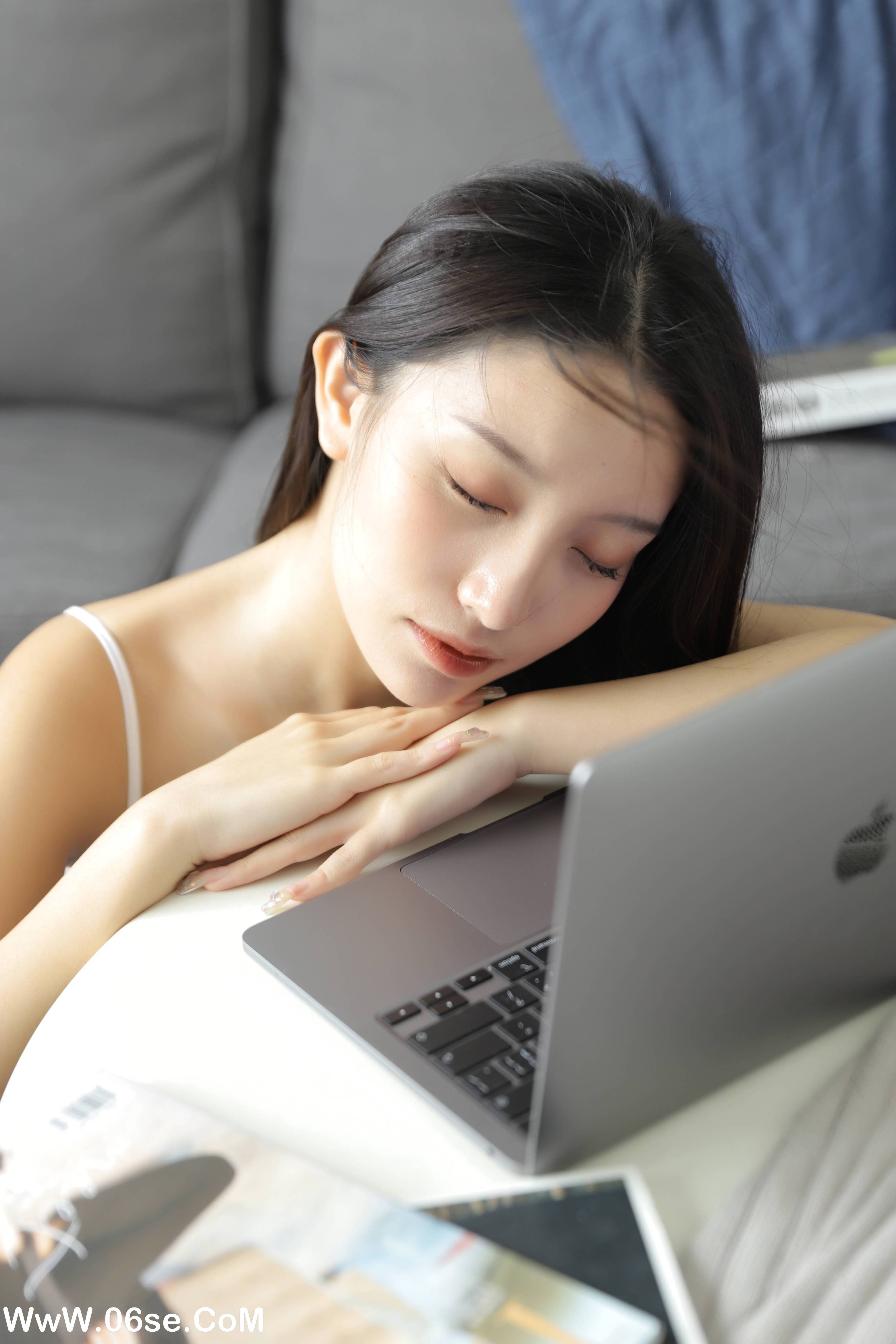 图片[6]-[YITUYU艺图语]2022.11.03 阿尔卑斯 柠萌婧啊[38+1P／319MB]-六色网