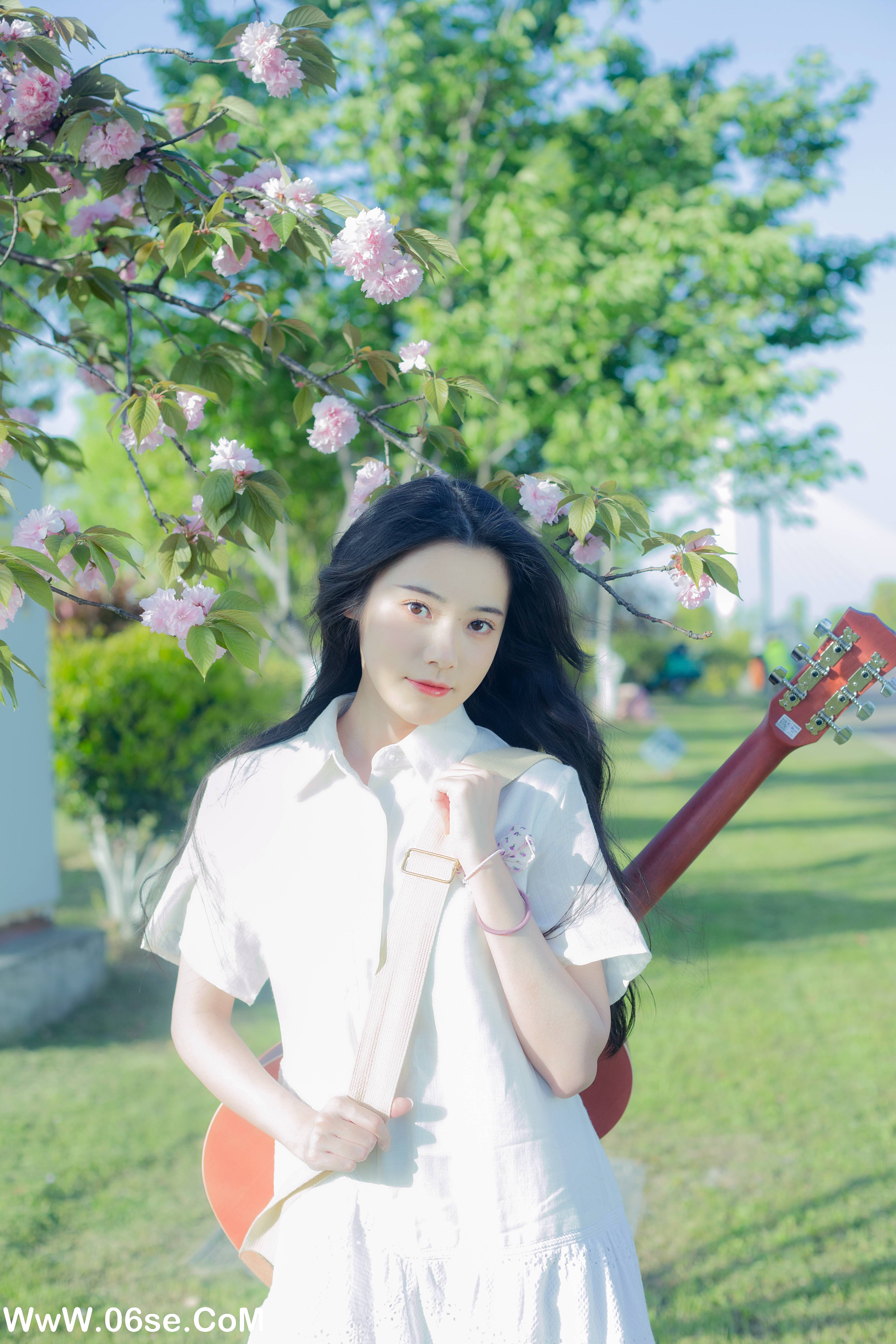图片[28]-[YITUYU艺图语]2022.07.29 给晚樱的情歌 静鏡婧[27+1P／266MB]-六色网