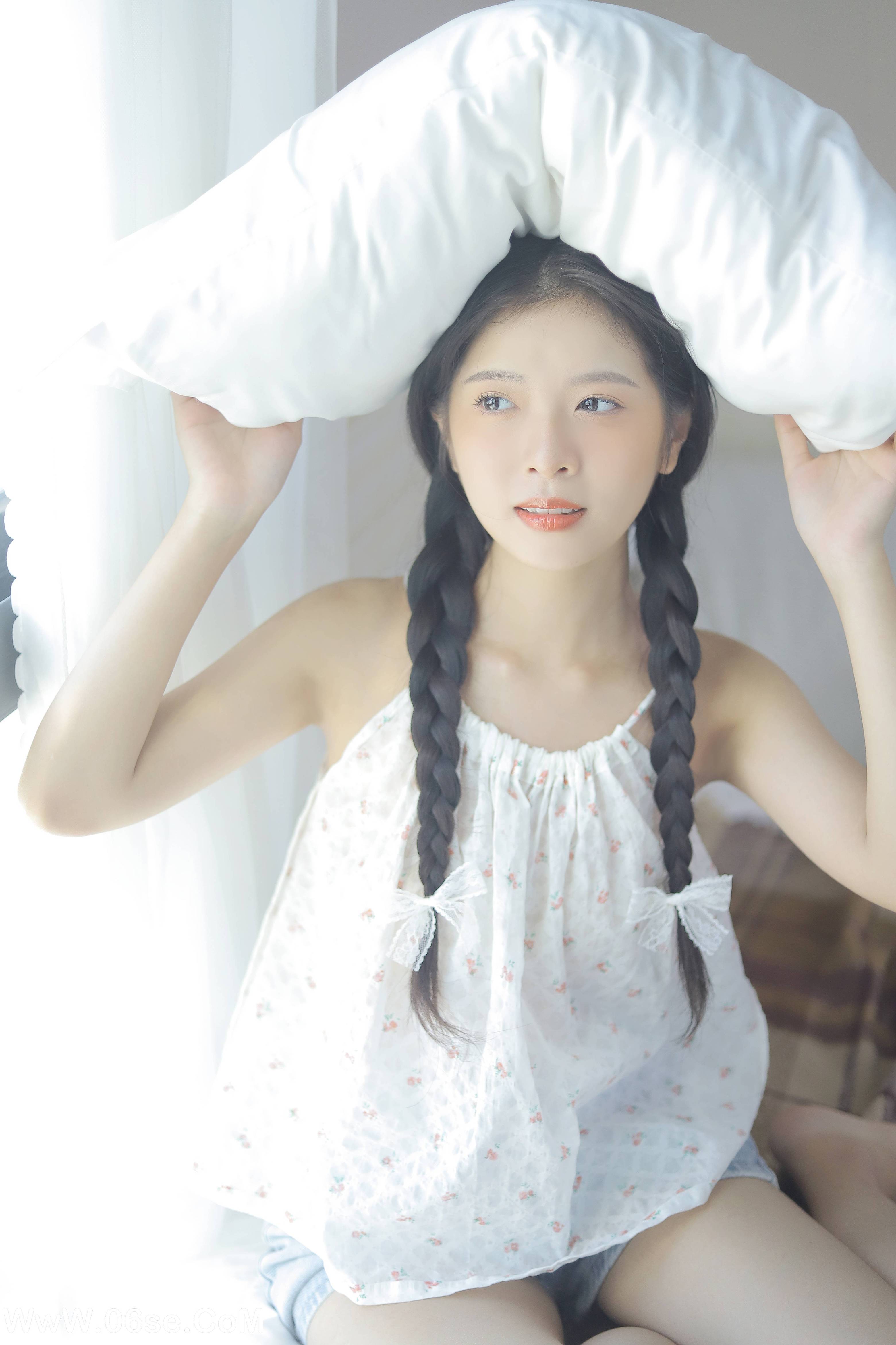 图片[11]-[YITUYU艺图语]2022.10.14 甜妹代表团 罗芷昕[24+1P／235MB]-六色网