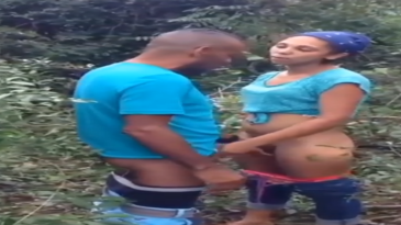 Dominicana intentando ser follada por un maromo