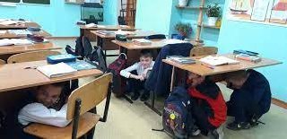 В школах Хабаровска проводятся антитеррористические тренировки