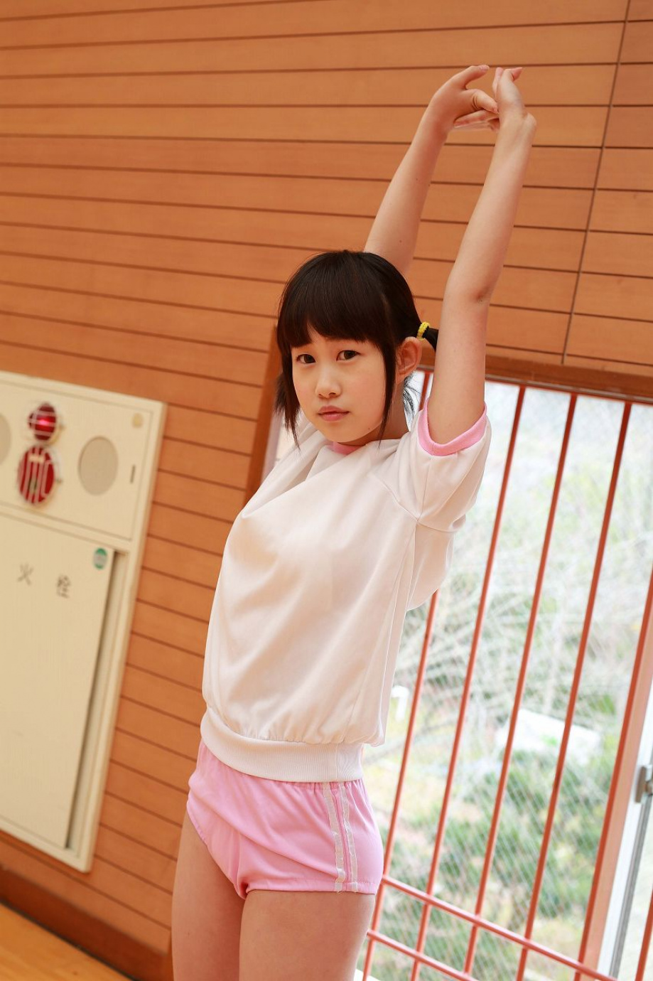 [Image: 1b4f92f8a7f32bea26c92.jpg]