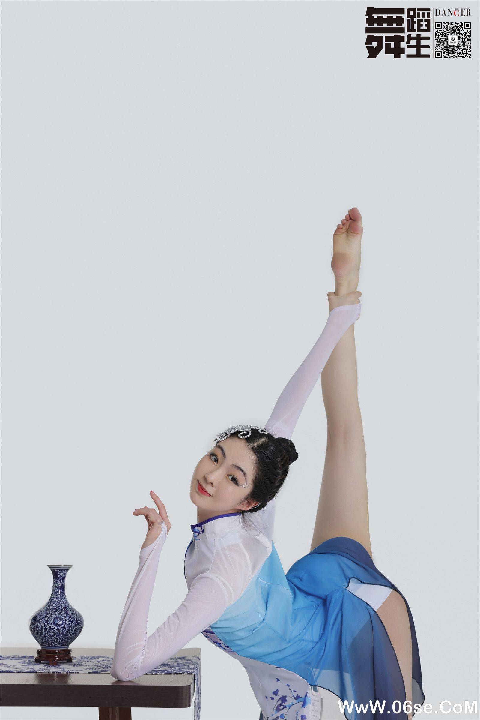 图片[28]-[GALLI嘉丽] 舞蹈生日记 104 – 青花瓷 韩玉彤-六色网