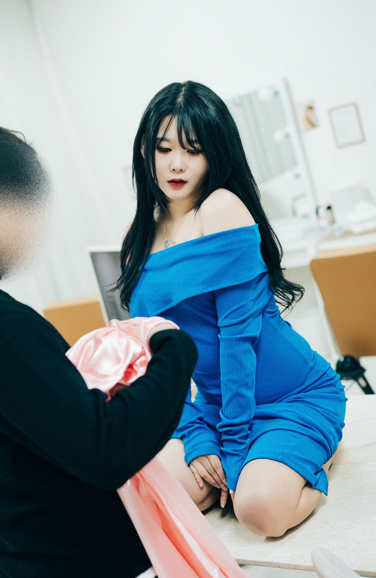 ZIA.Kwon 권지아, Loozy ‘Adult Hair Shop’ Set.02 39