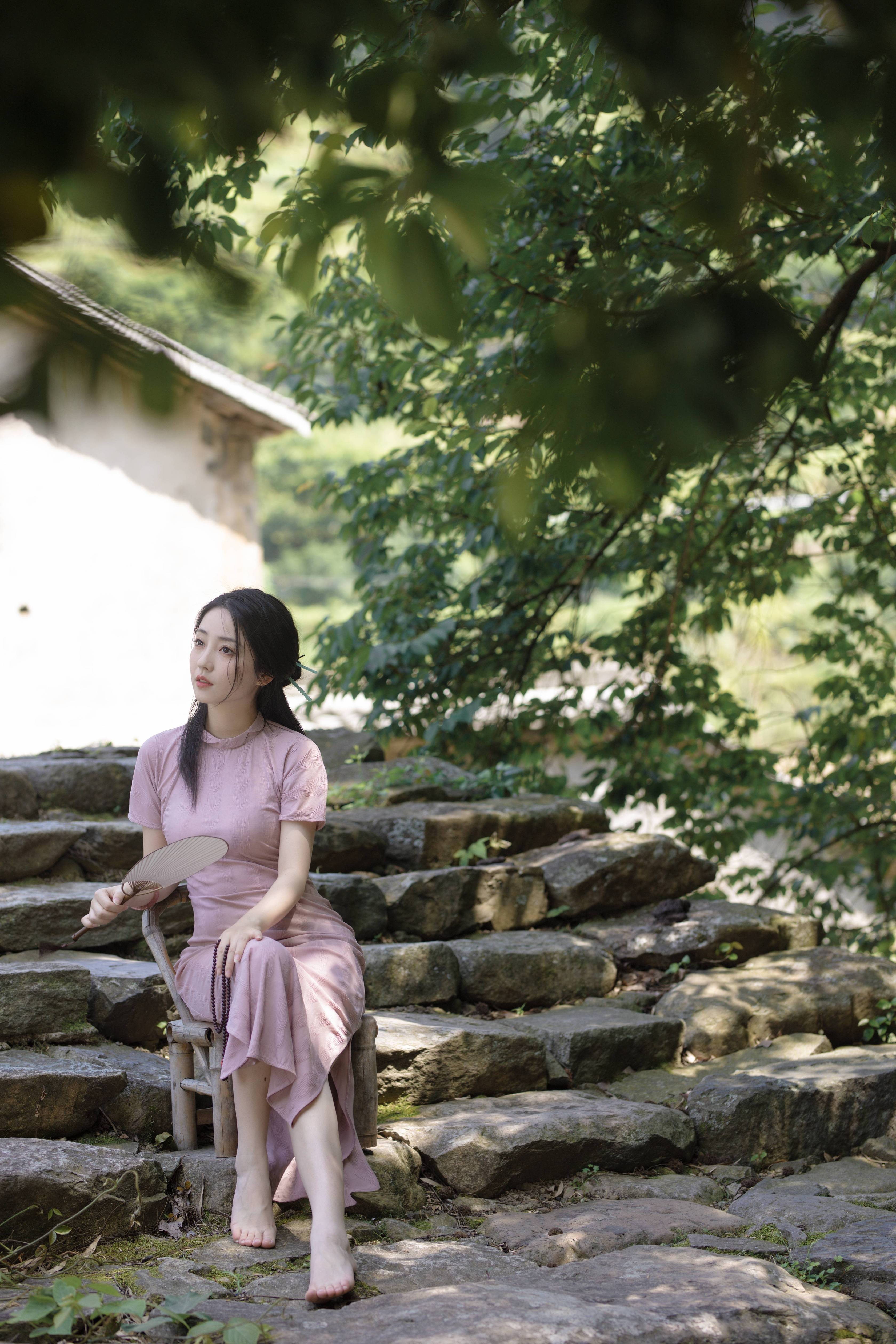 图片[3]-[YITUYU艺图语]2022.08.26 凉夏 小温暖想要个大太阳[19+1P／346MB]-六色网