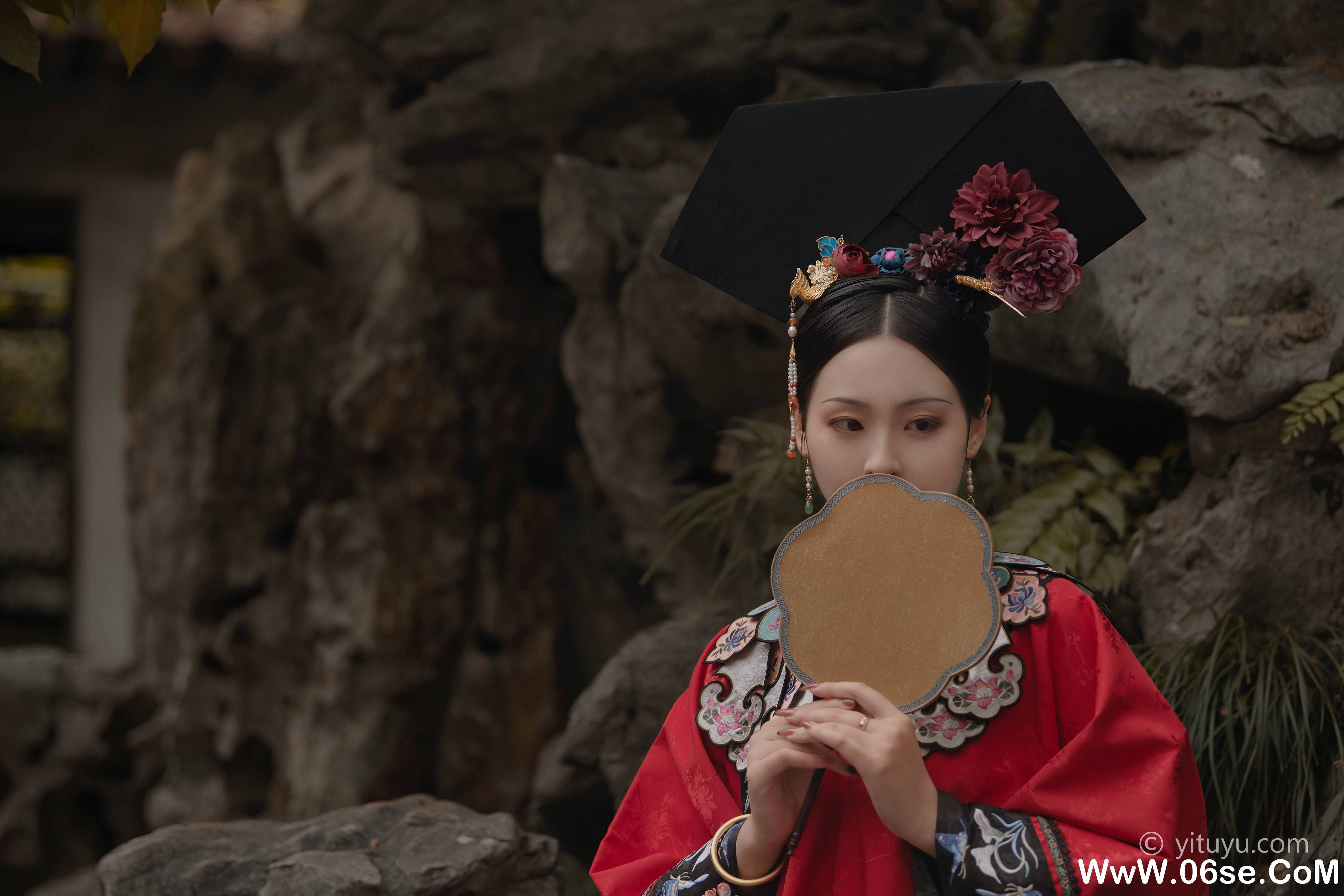 图片[18]-[YITUYU艺图语]2021.08.10 晚秋 苏苏[33+1P／693MB]-六色网