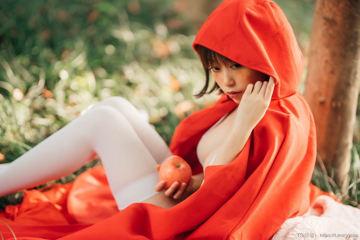 [Cos]奈汐酱 - 大红帽 [31P+2V] 23