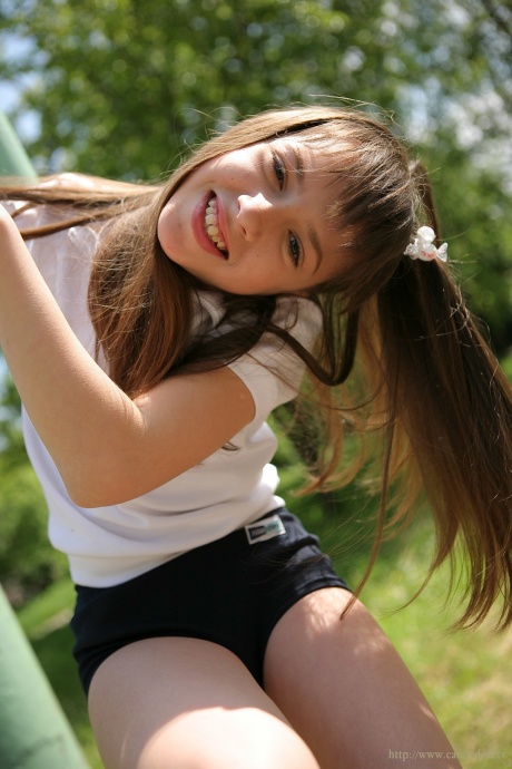 [Image: 1c05460e53557656da871.jpg]