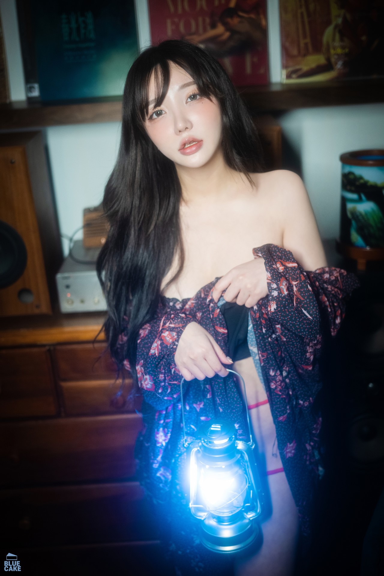 Son Yeeun 손예은, [BLUECAKE] Nothing RED+ 10