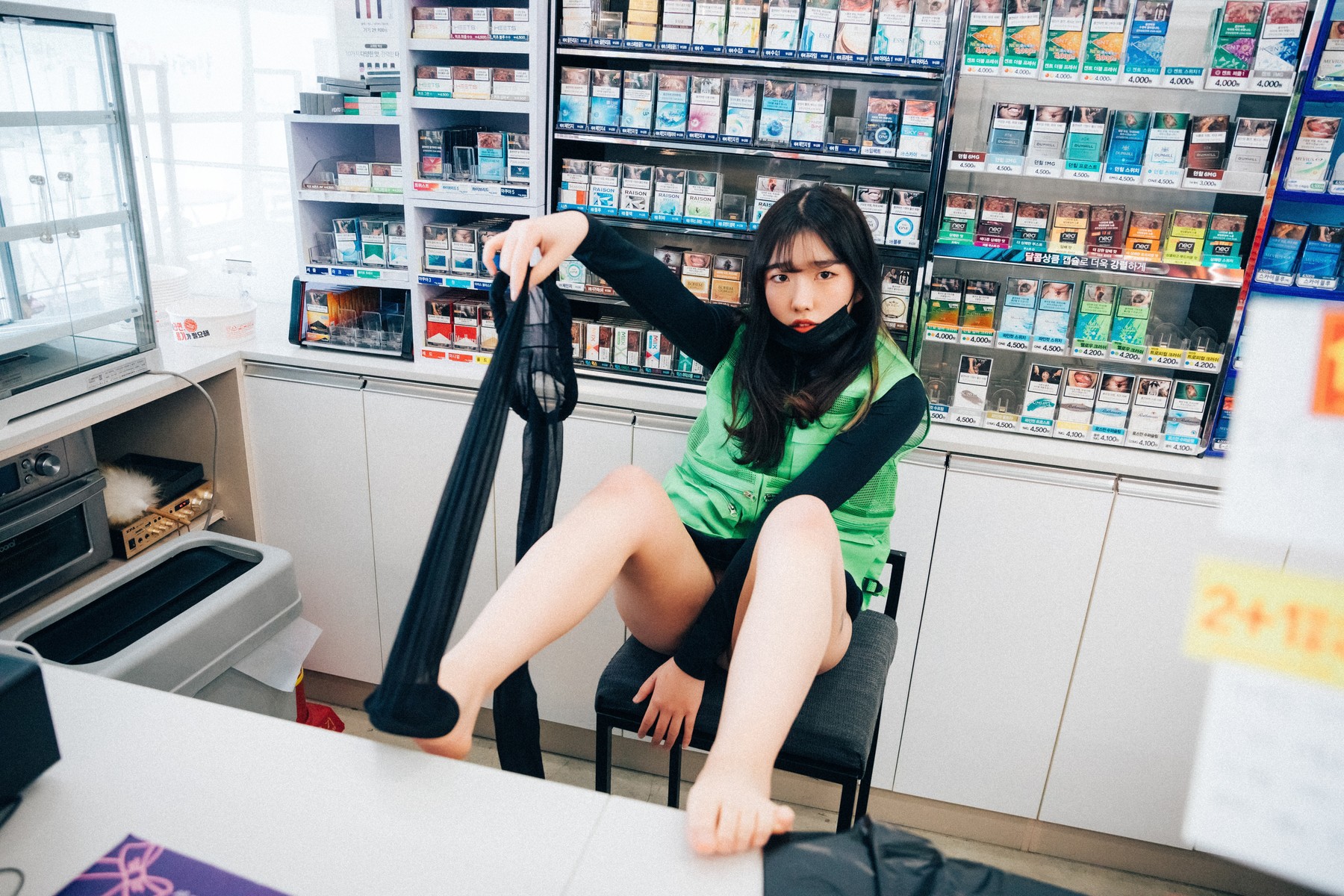 Sonson 손손, [Loozy] First Nipple Alba (S.Ver) Set.01 39