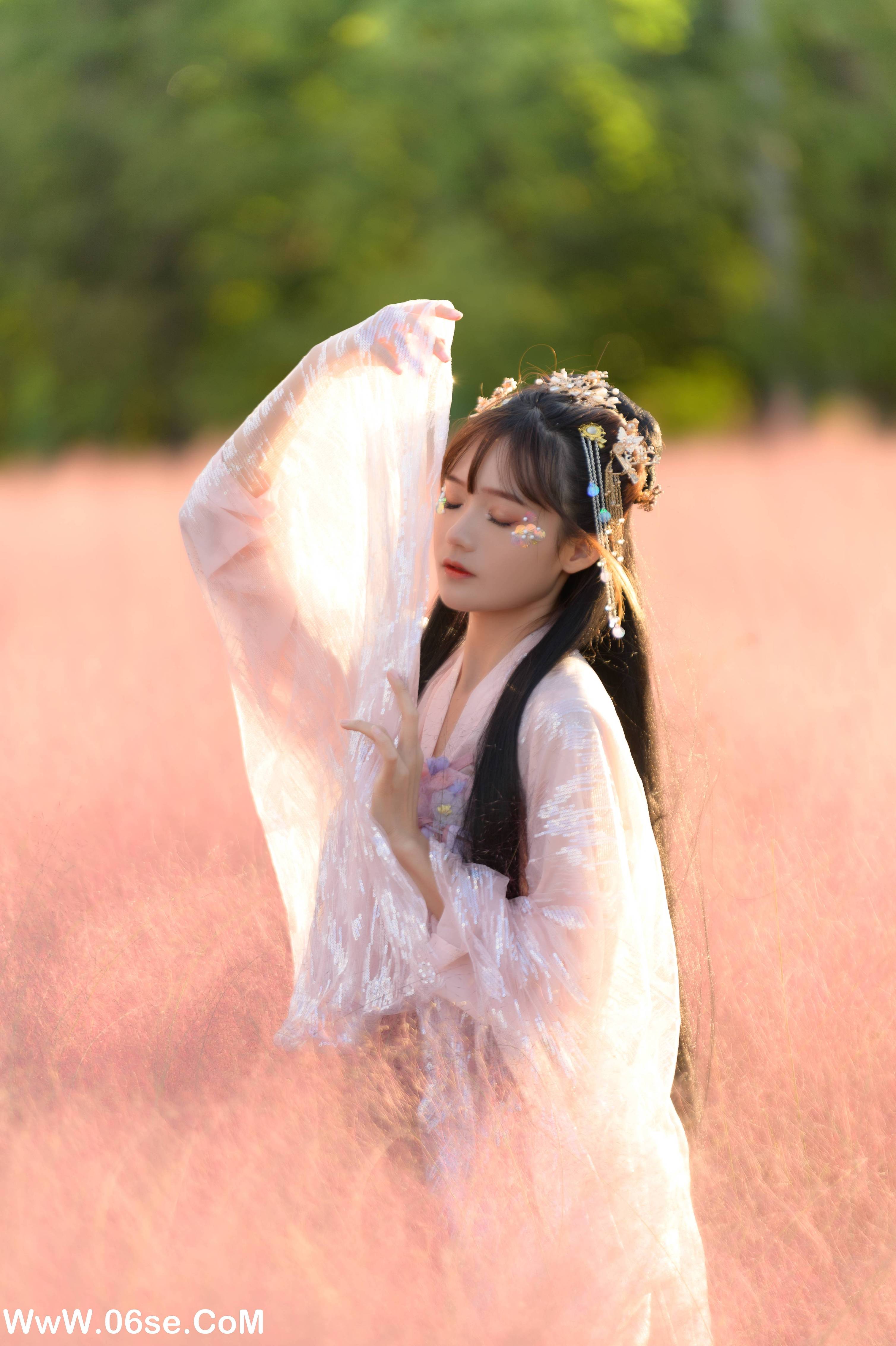 图片[17]-[YITUYU艺图语]2022.07.16 伊人 兔子Zzz不吃胡萝卜[25+1P／239MB]-六色网