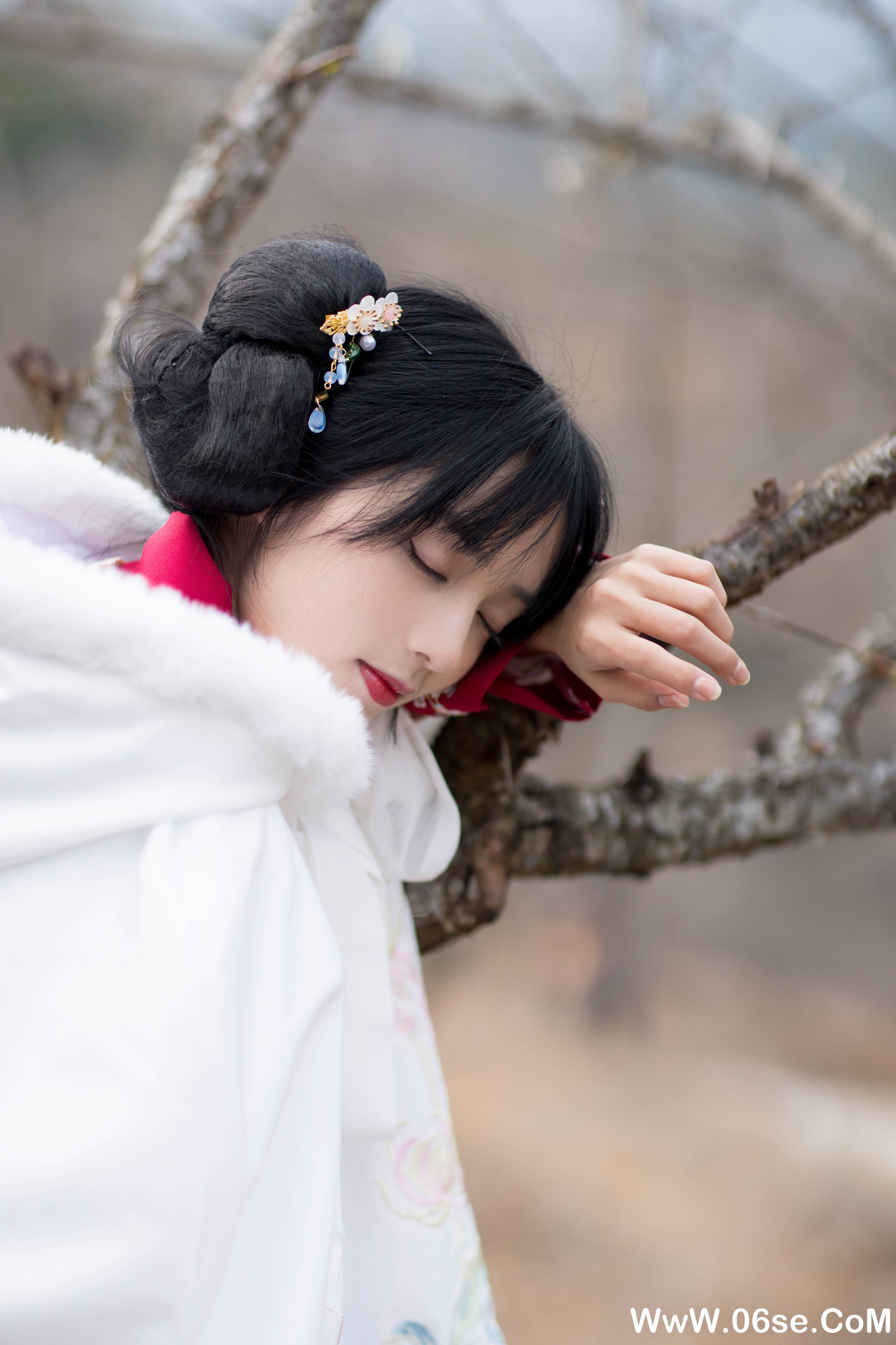 图片[17]-[YITUYU艺图语]2021.10.19 红昭愿 雨文[22+1P／336MB]-六色网