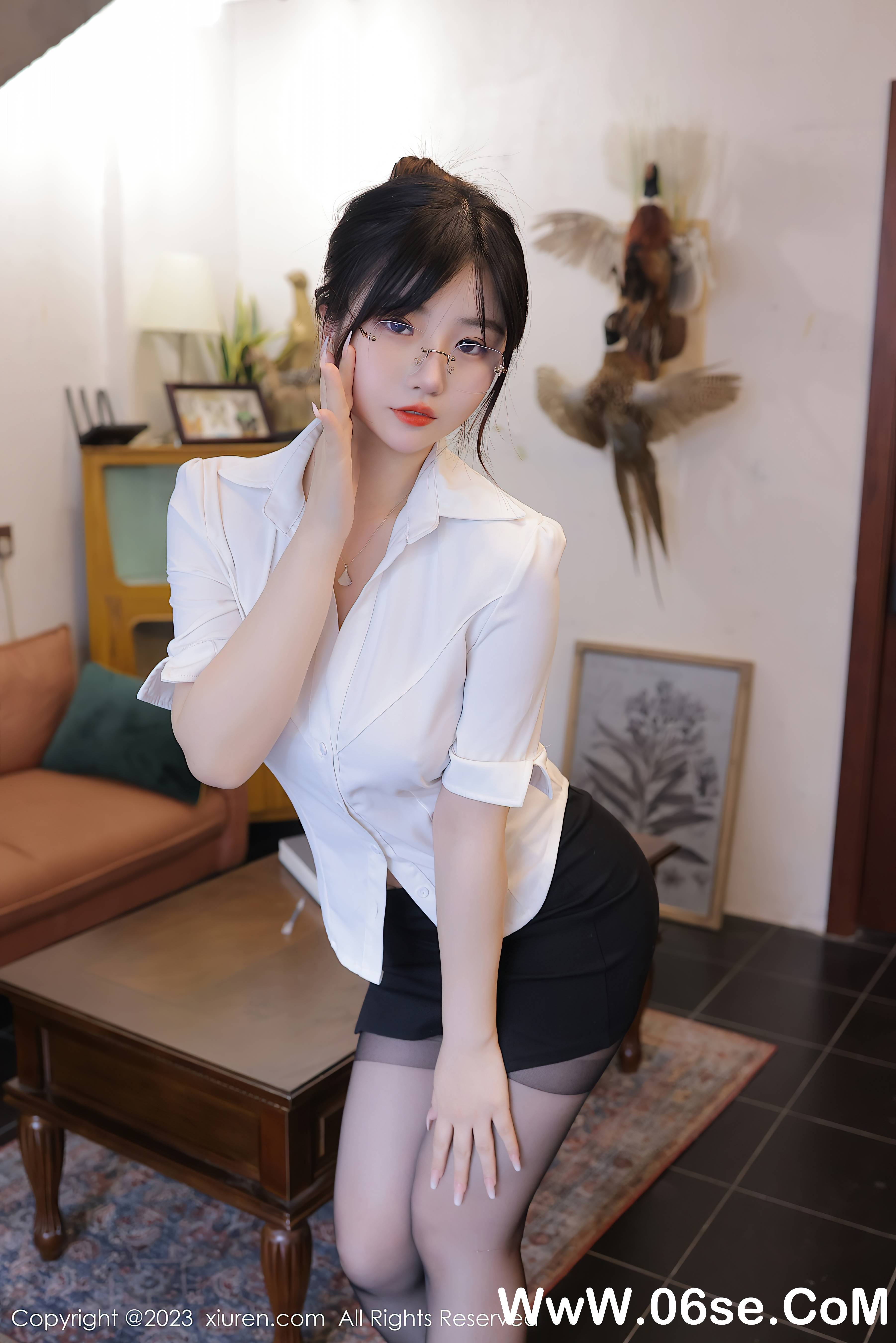 图片[3]-[XiuRen秀人网] 2023.06.01 NO.6838 岁小岁-六色网