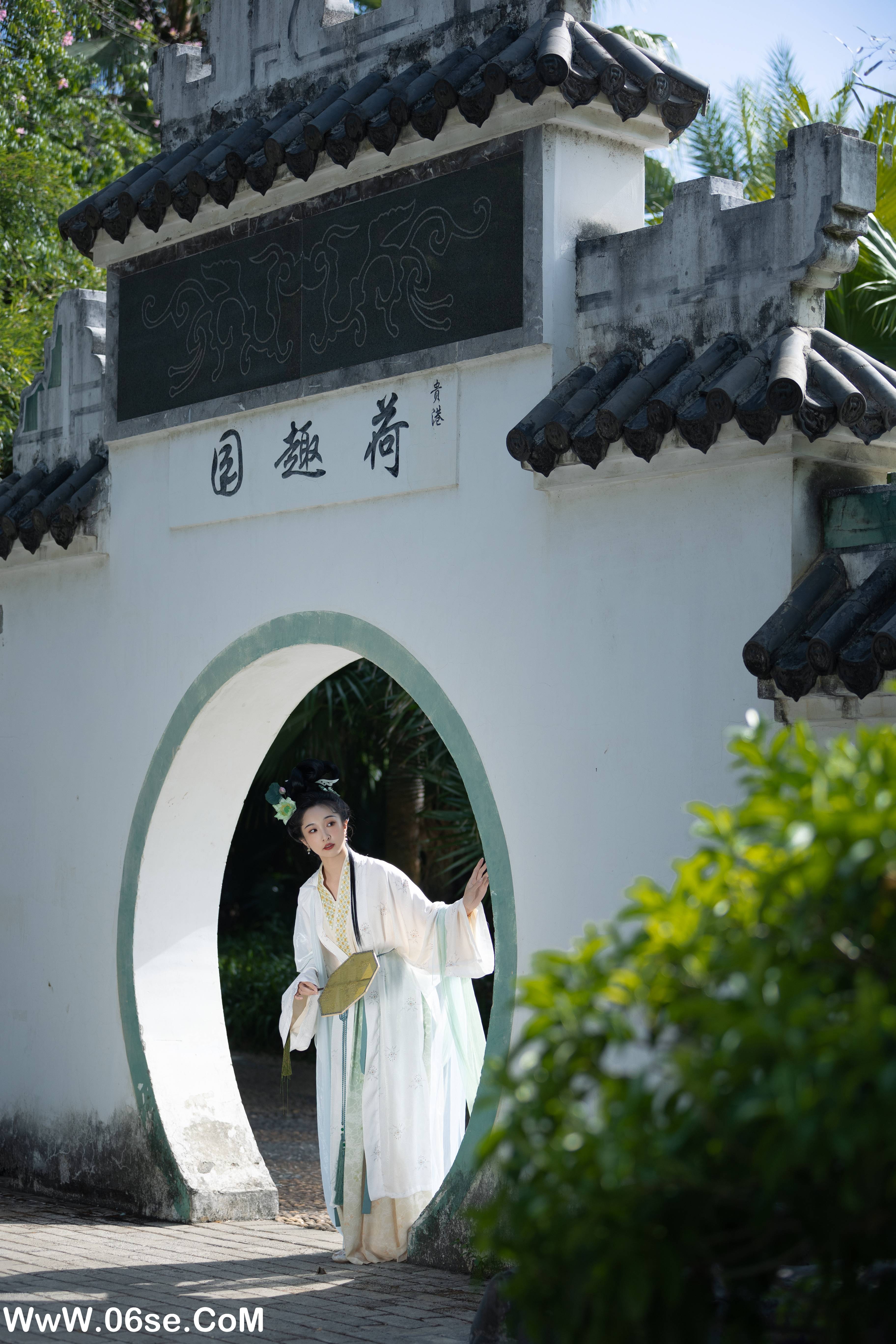 图片[3]-[YITUYU艺图语]2022.11.17 绿了芭蕉 丸子有只猫[33+1P／331MB]-六色网
