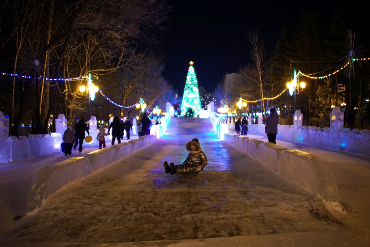 Новогодний городок в Хабаровске оказался опасным для детей