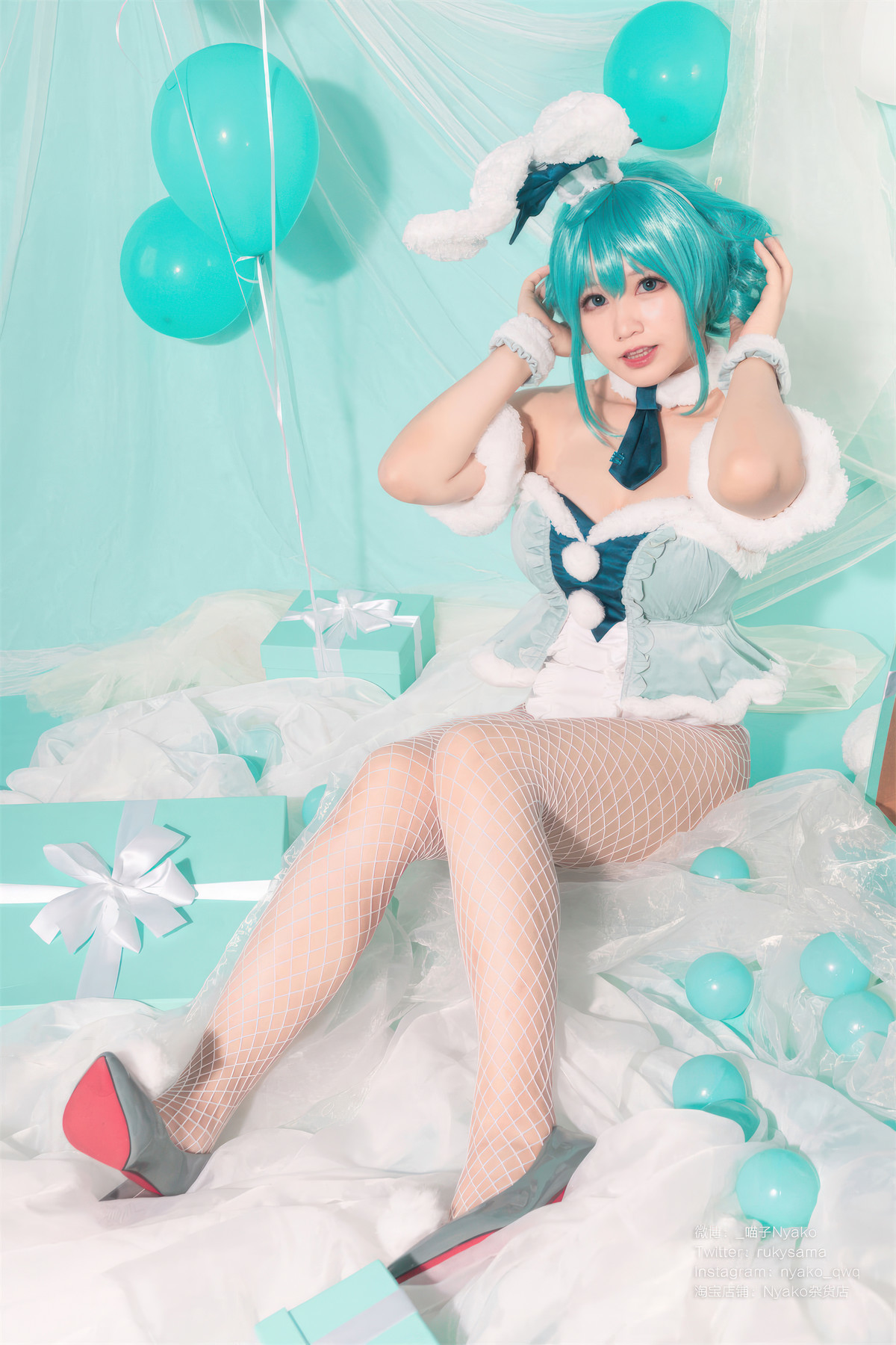Cosplay Nyako喵子 初音白兔 9