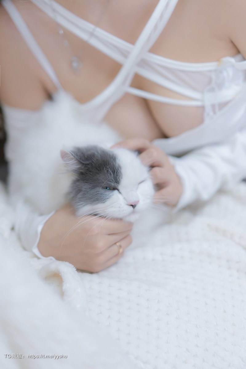 [Cos]过期米线线喵 - 我和猫[90P] 29