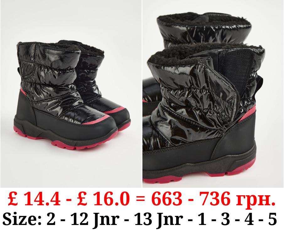 Black Fleece Lined Snow Boots