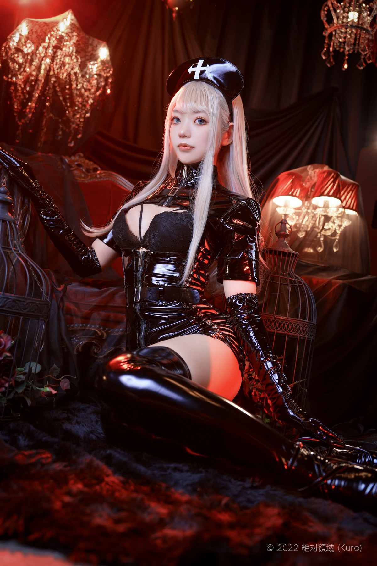 Cosplay ZettaiRyouiki Kuro くろ Black Enamel Nurse Set.02 36