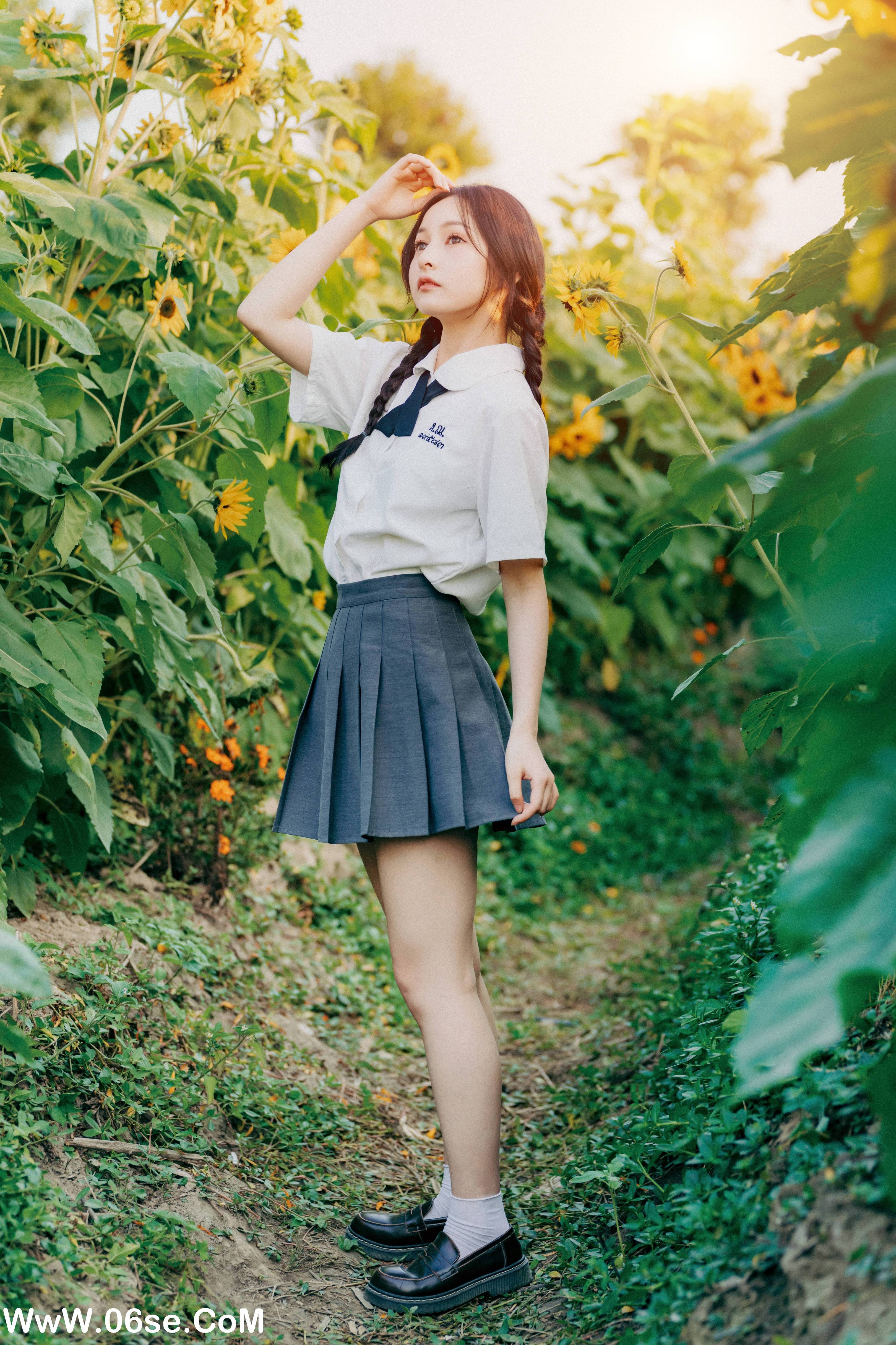 图片[15]-[YITUYU艺图语]2022.12.07 向日葵的秋天 黄舒绮_suki[21+1P／246MB]-六色网