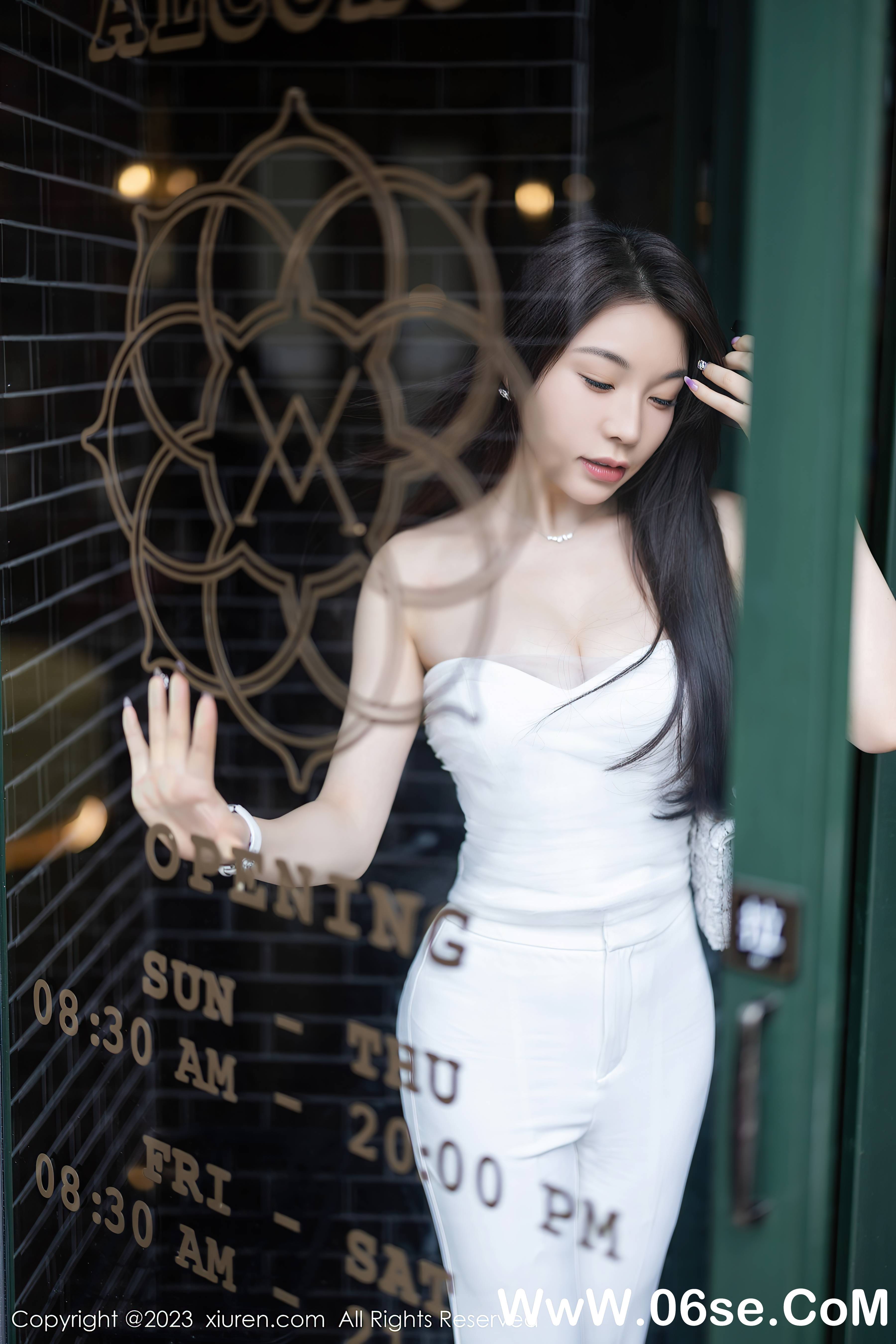 图片[4]-[XiuRen秀人网] 2023.04.24 NO.6628 徐莉芝Booty-六色网