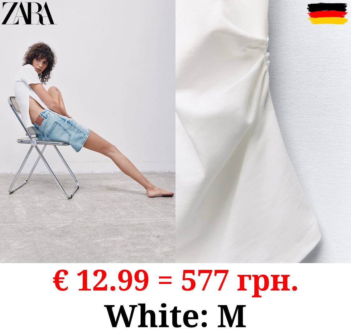 GATHERED T-SHIRT WITH ASYMMETRIC HEM