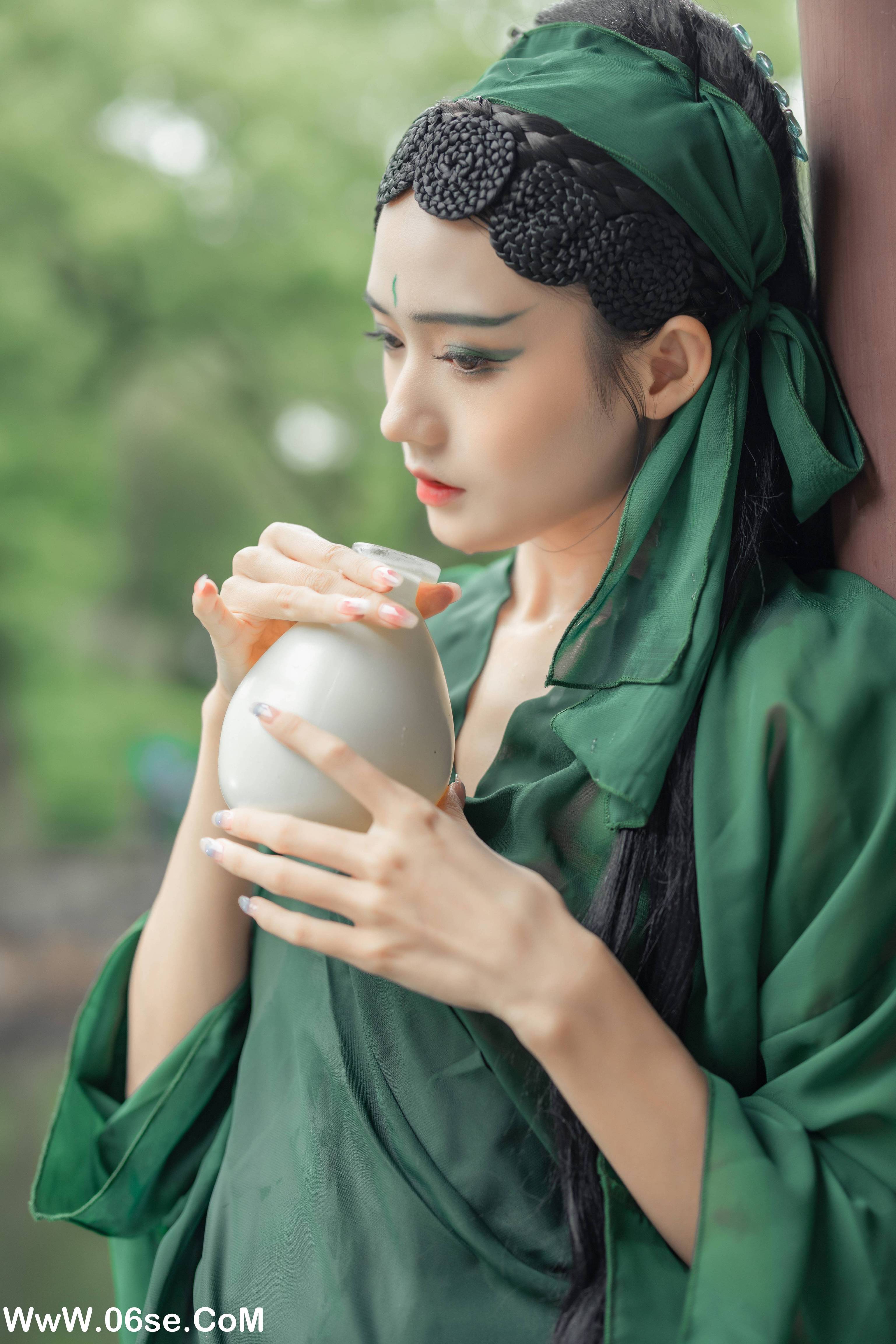 图片[25]-[YITUYU艺图语]2022.06.03  白蛇传奇 兔子Zzz不吃胡萝卜[25P-137.73MB]-六色网