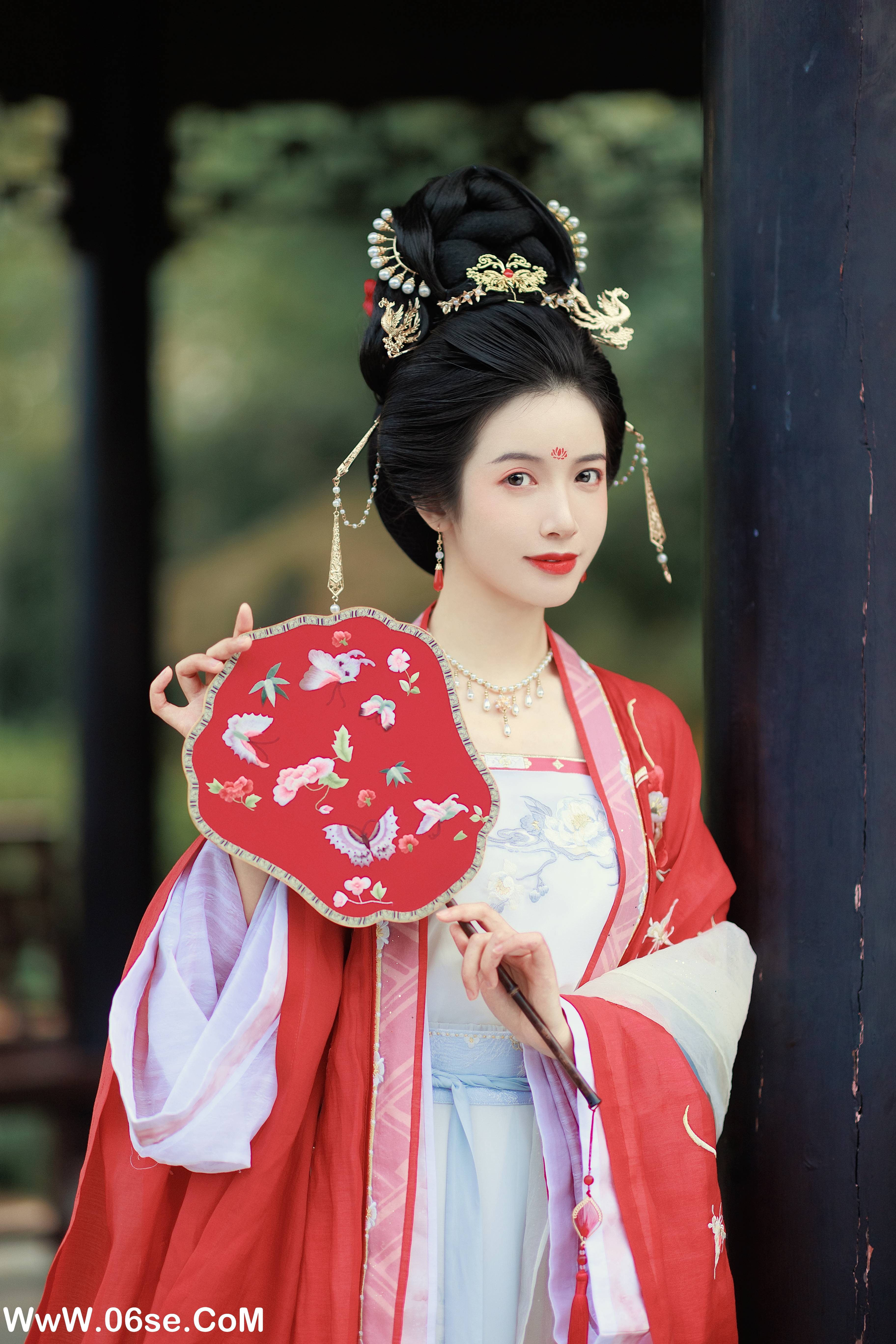 图片[8]-[YITUYU艺图语]2022.12.27 江南初秋 一只阿梦崽[38+1P／485MB]-六色网