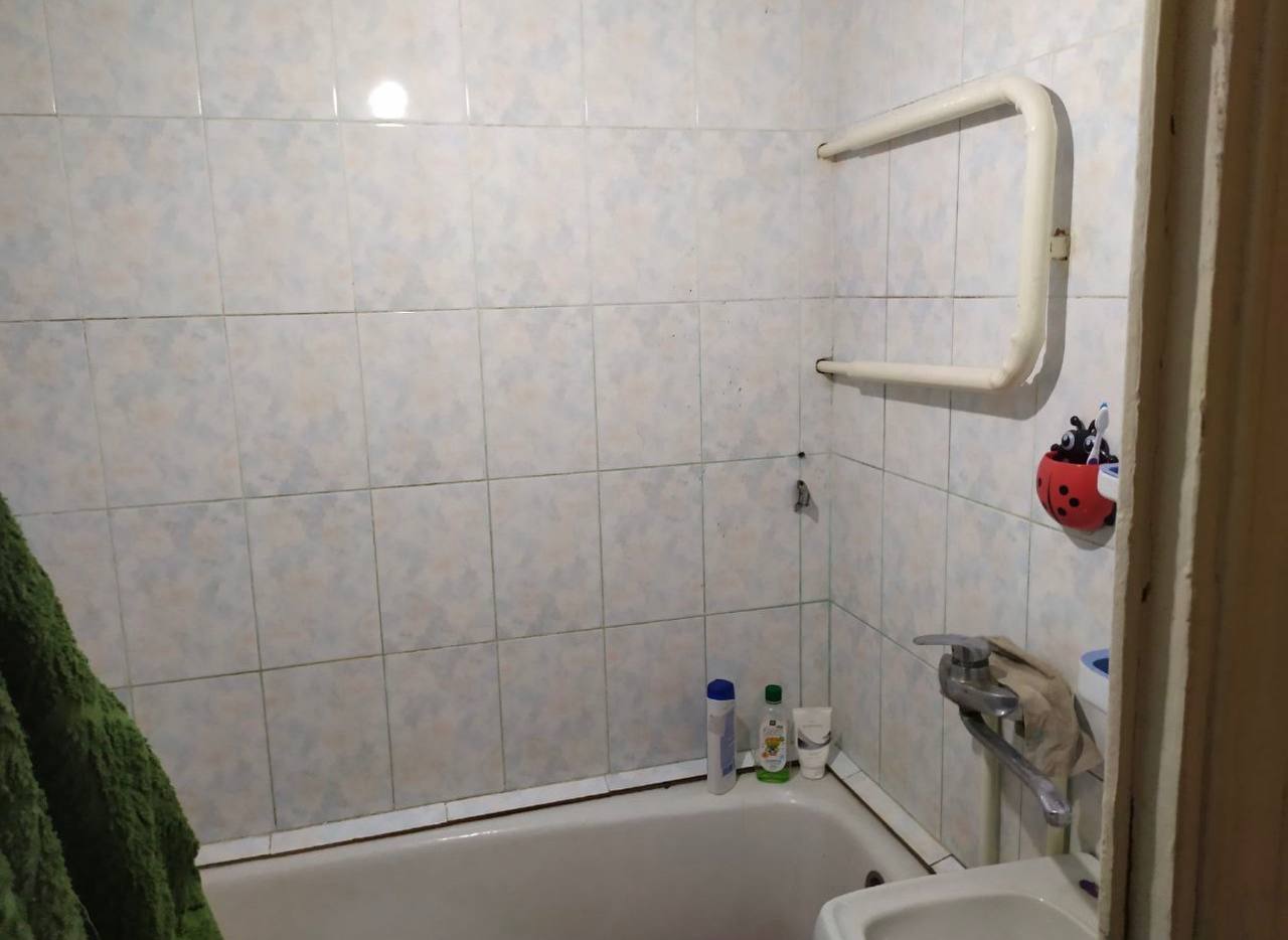 Юнусабад 2 (Асака банк) 2/4/4 (Без ремонта) – Telegraph