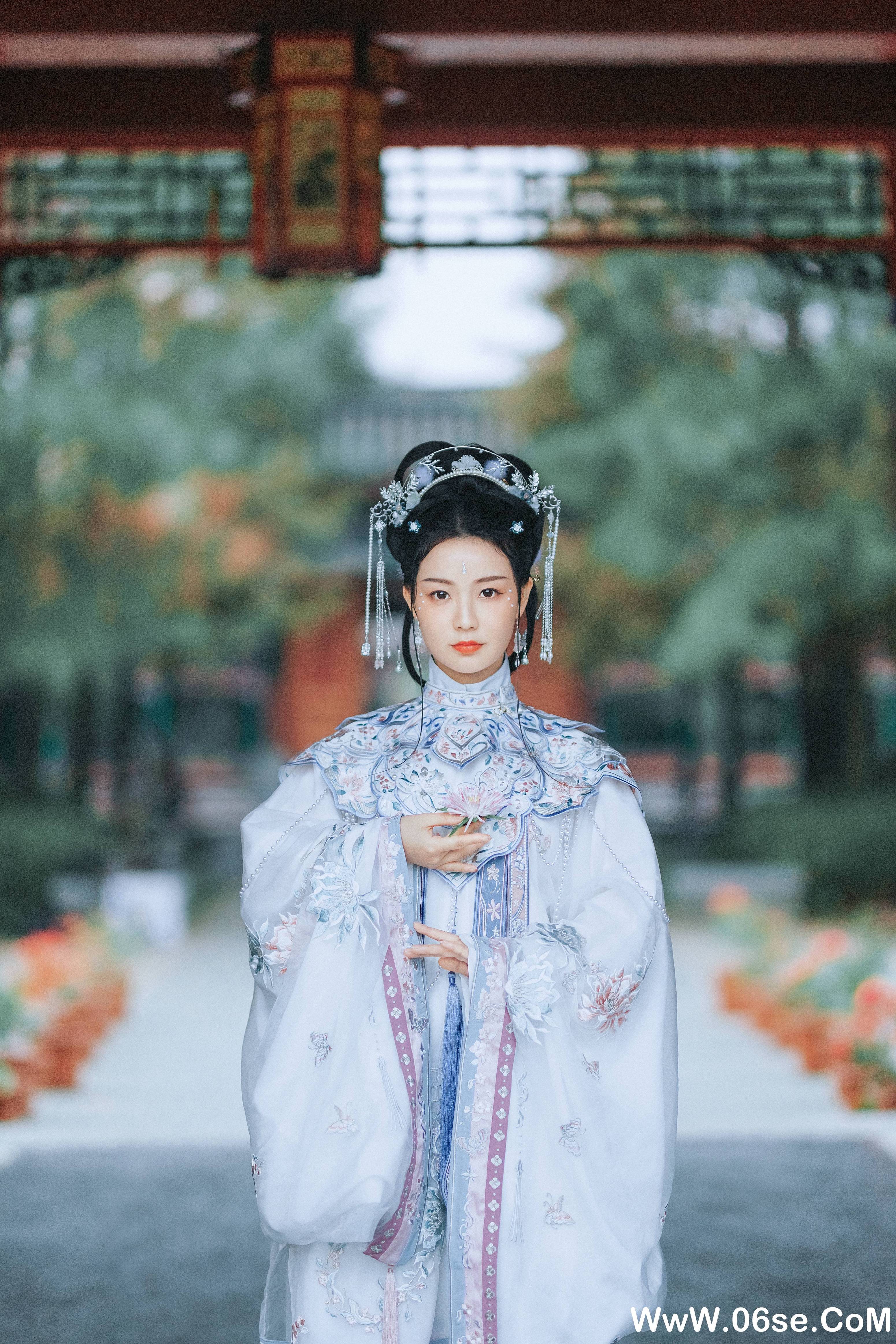 图片[4]-[YITUYU艺图语]2021.10.19 清寒里 Seven[41+1P／819MB]-六色网