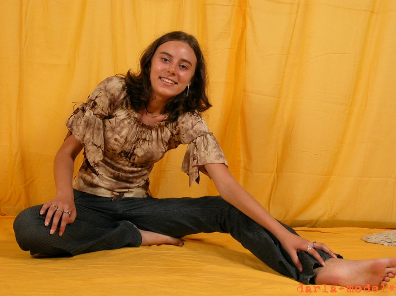 [Image: 1dfdec6413c9e3bb7b344.jpg]
