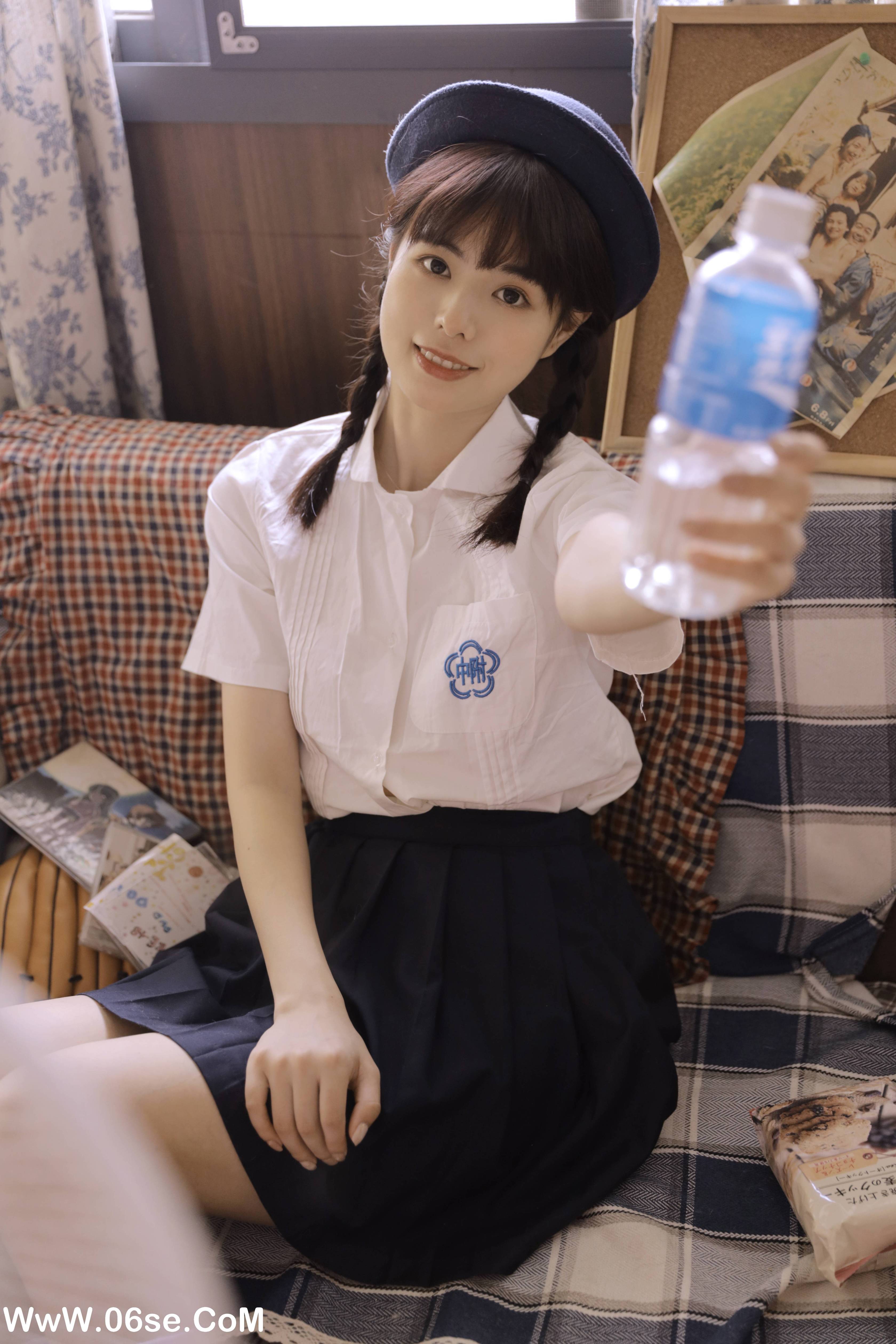 图片[5]-[YITUYU艺图语]2022.10.29 制服女孩 小谢[22+1P／202MB]-六色网
