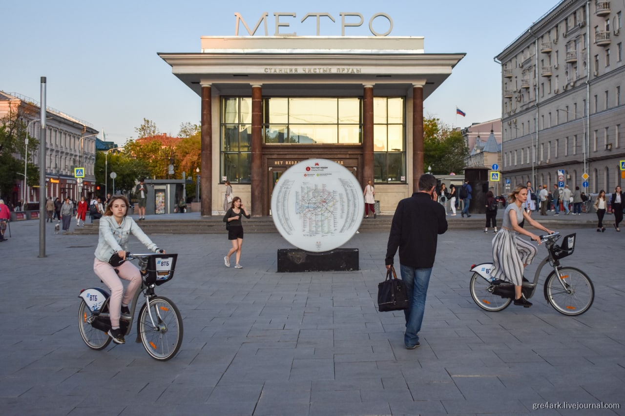 Московский встать. Велосипедизация Москвы. Велополоса Академический район Москва. Москва решает.