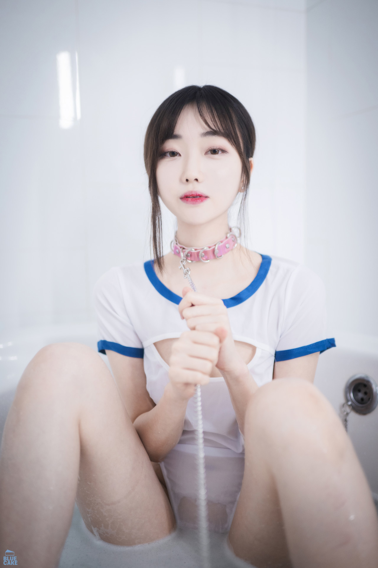 Kim Ji-Won 김지원, [BLUECAKE] White One + RED.Ver - Set.01 6