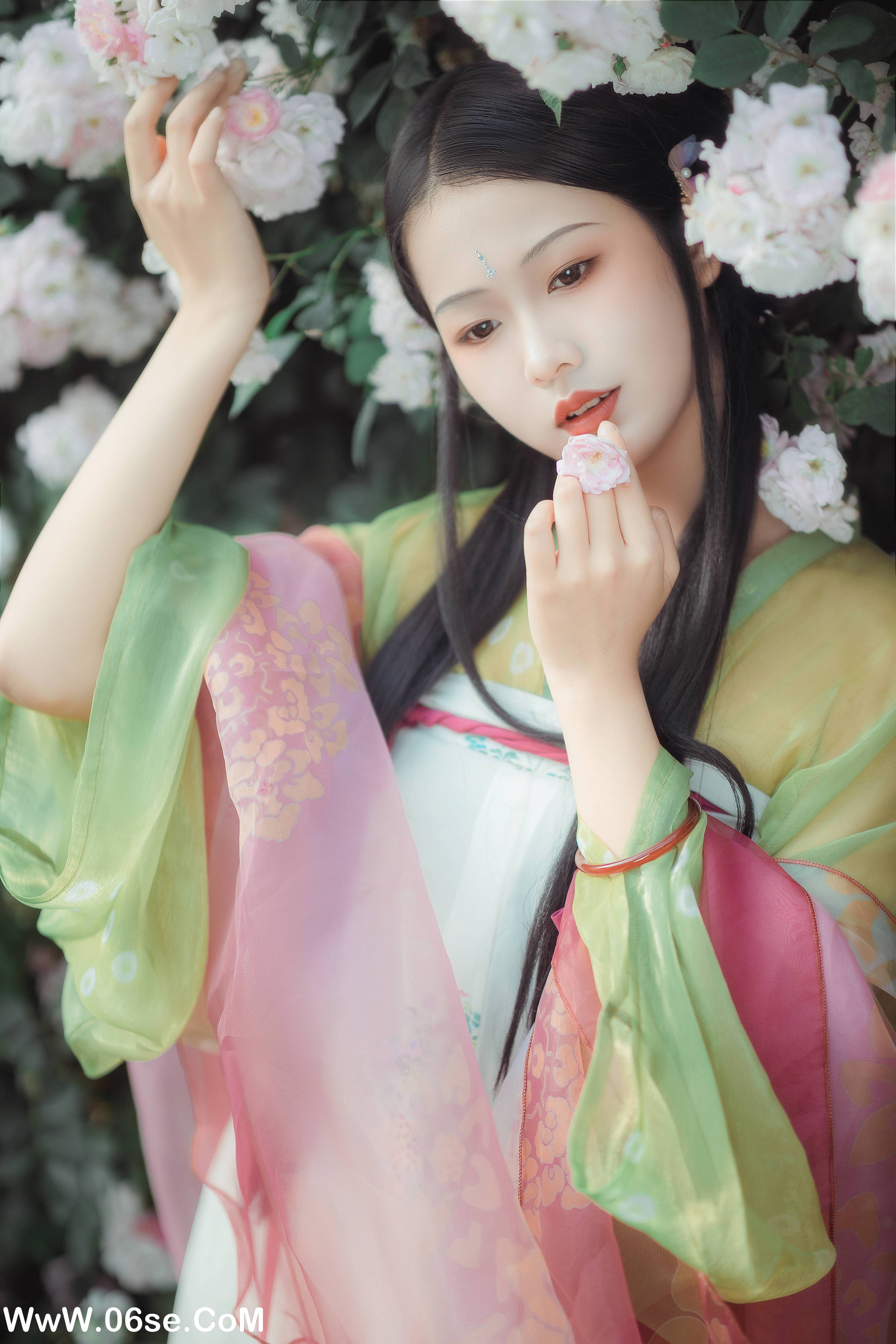 图片[18]-[YITUYU艺图语]2022.09.14 蔷薇 若韵[22+1P／189MB]-六色网
