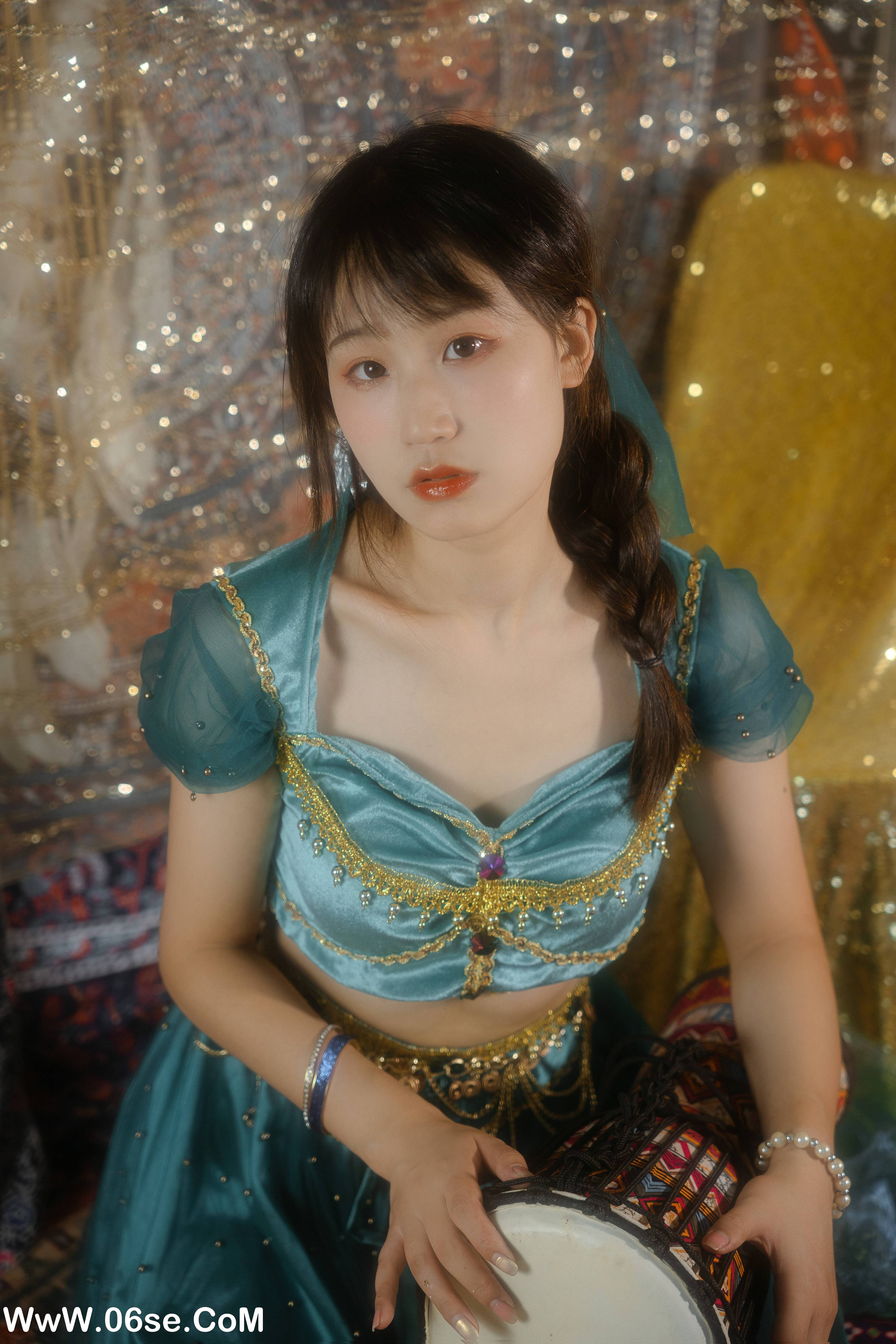 图片[4]-[YITUYU艺图语]2022.09.05 珠玉轻落 黎子画画[25+1P／293MB]-六色网