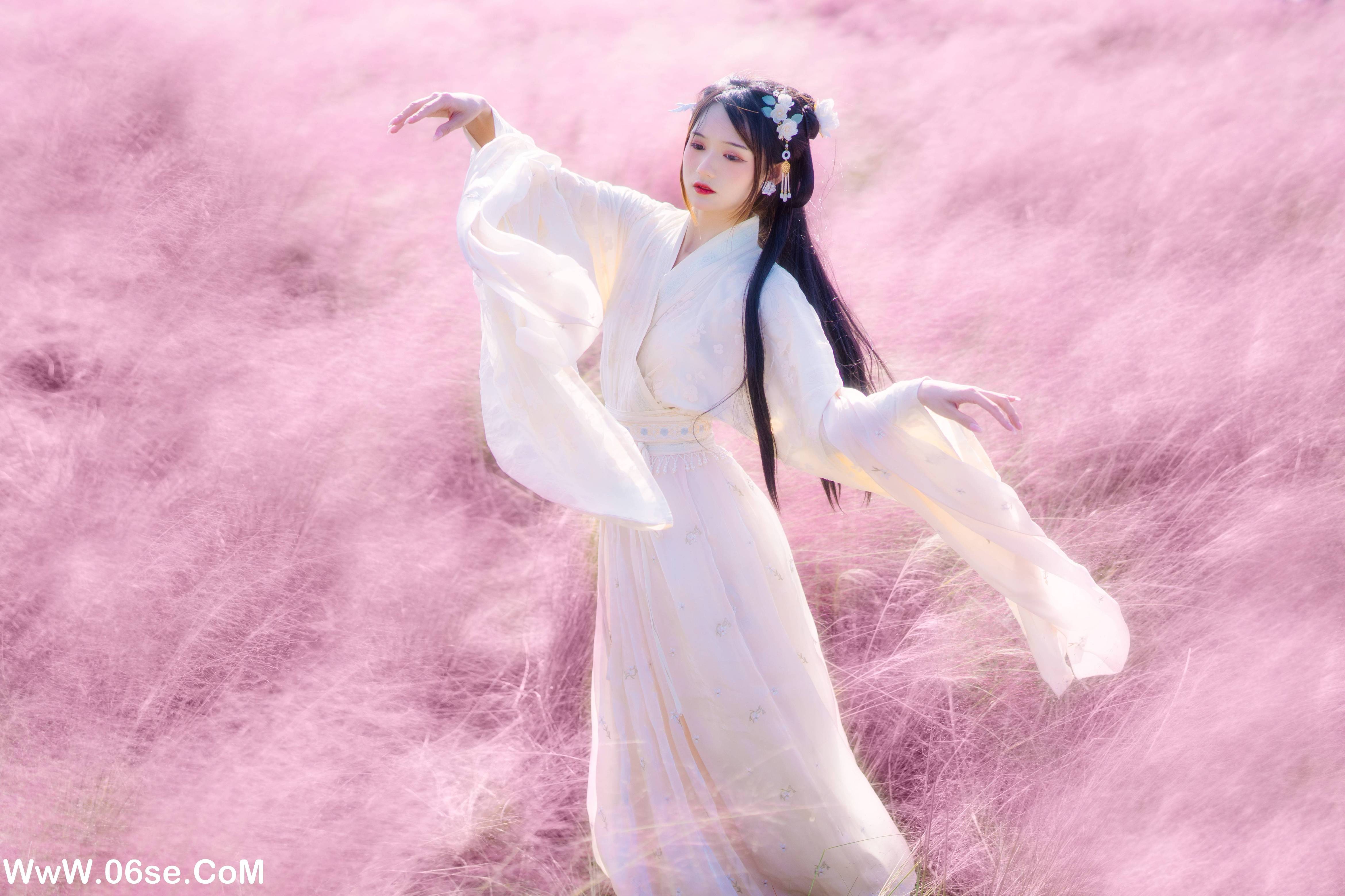 图片[20]-[YITUYU艺图语]2022.06.27 粉草回忆 兔子Zzz不吃胡萝卜[22P-183.4M]-六色网